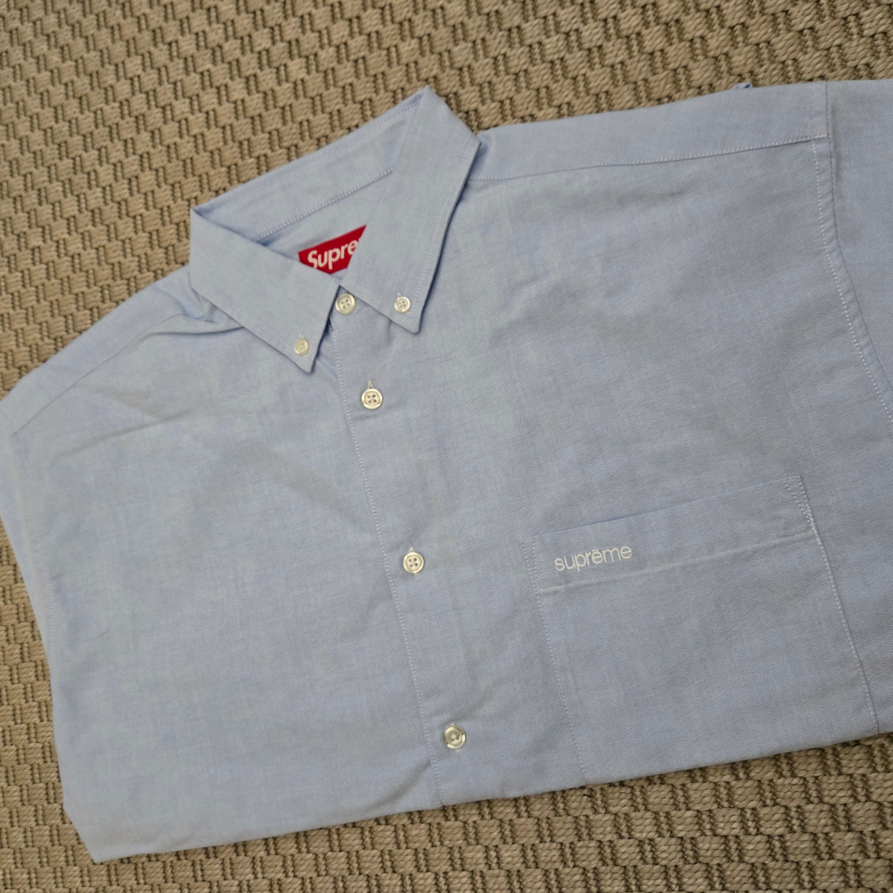 Supreme Washed Chino Twill Camp Cap Silver - 25SS, Supreme Small Box Half Zip Pullover Ash Grey - 25SS 착용 스타일 - 2