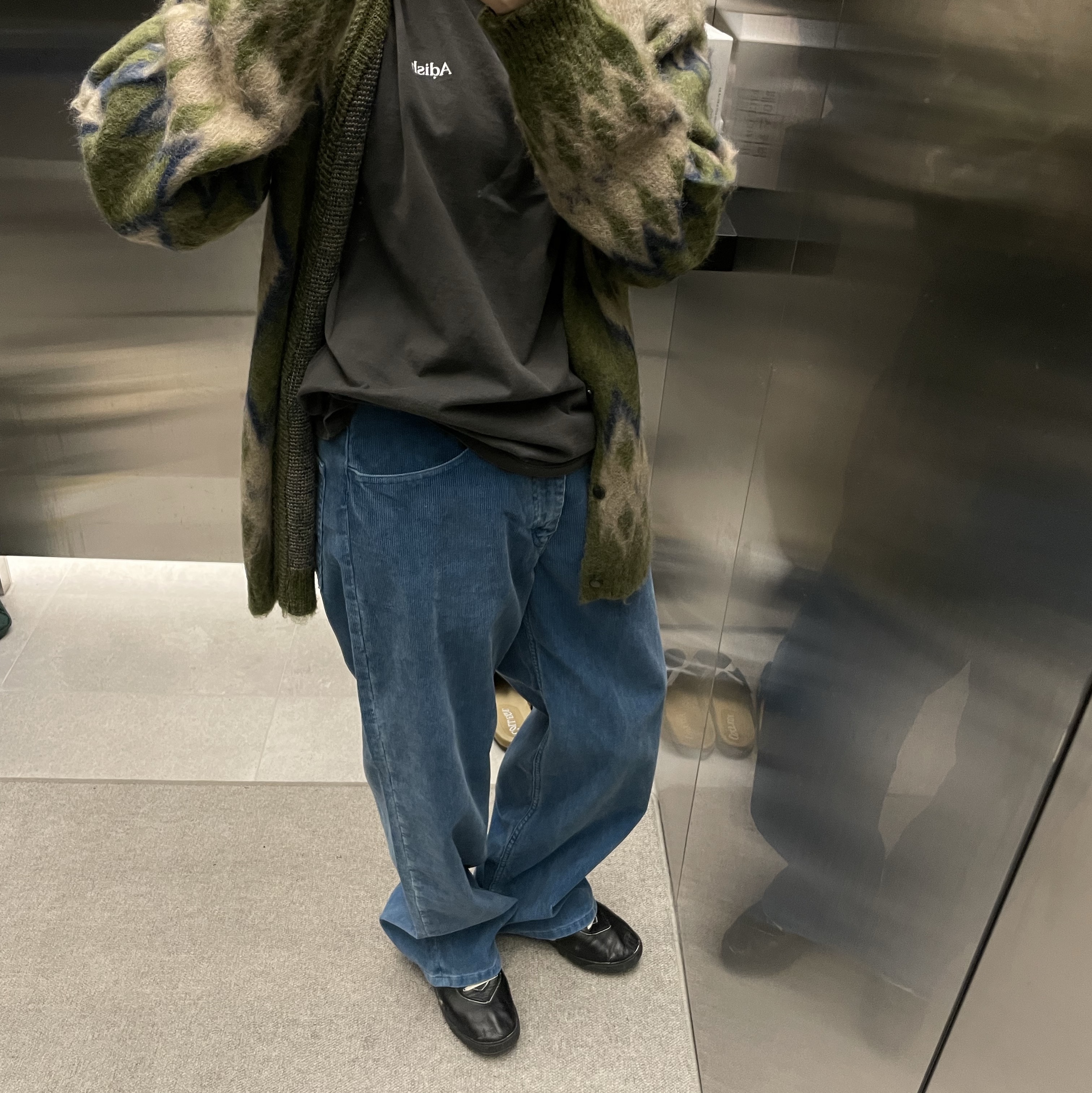 Nike x Bode Astrograbber SP Black and Coconut Milk, Needles Diamond Mohair Cardigan Olive 착용 스타일 - 1