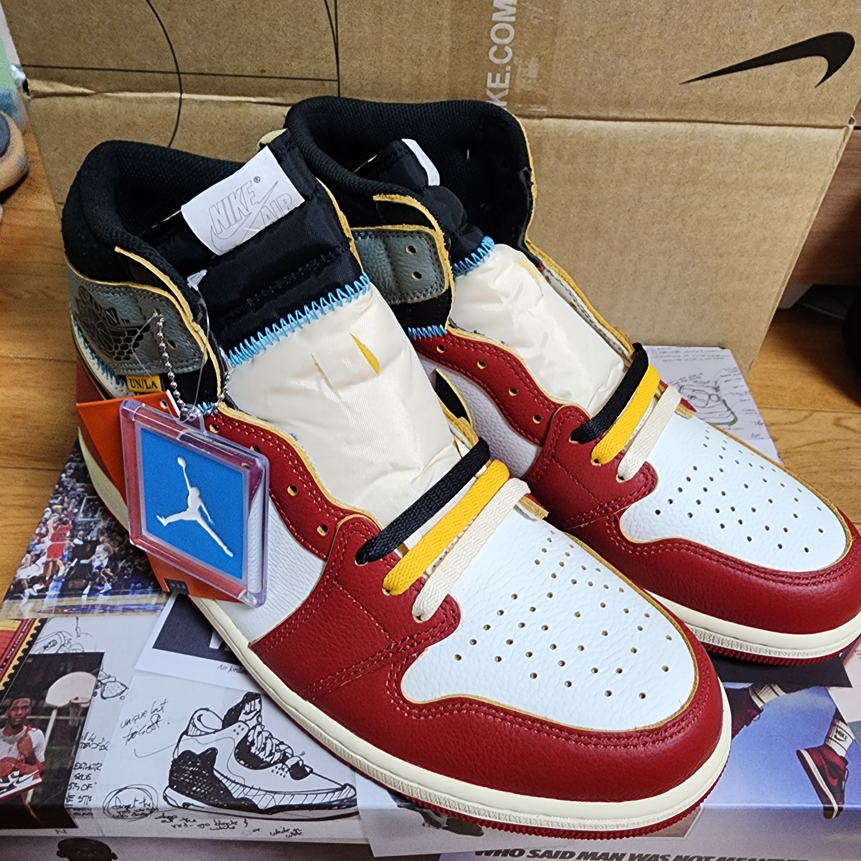 Jordan 1 x Union Retro High OG Chicago Shadow 착용 스타일 - 1