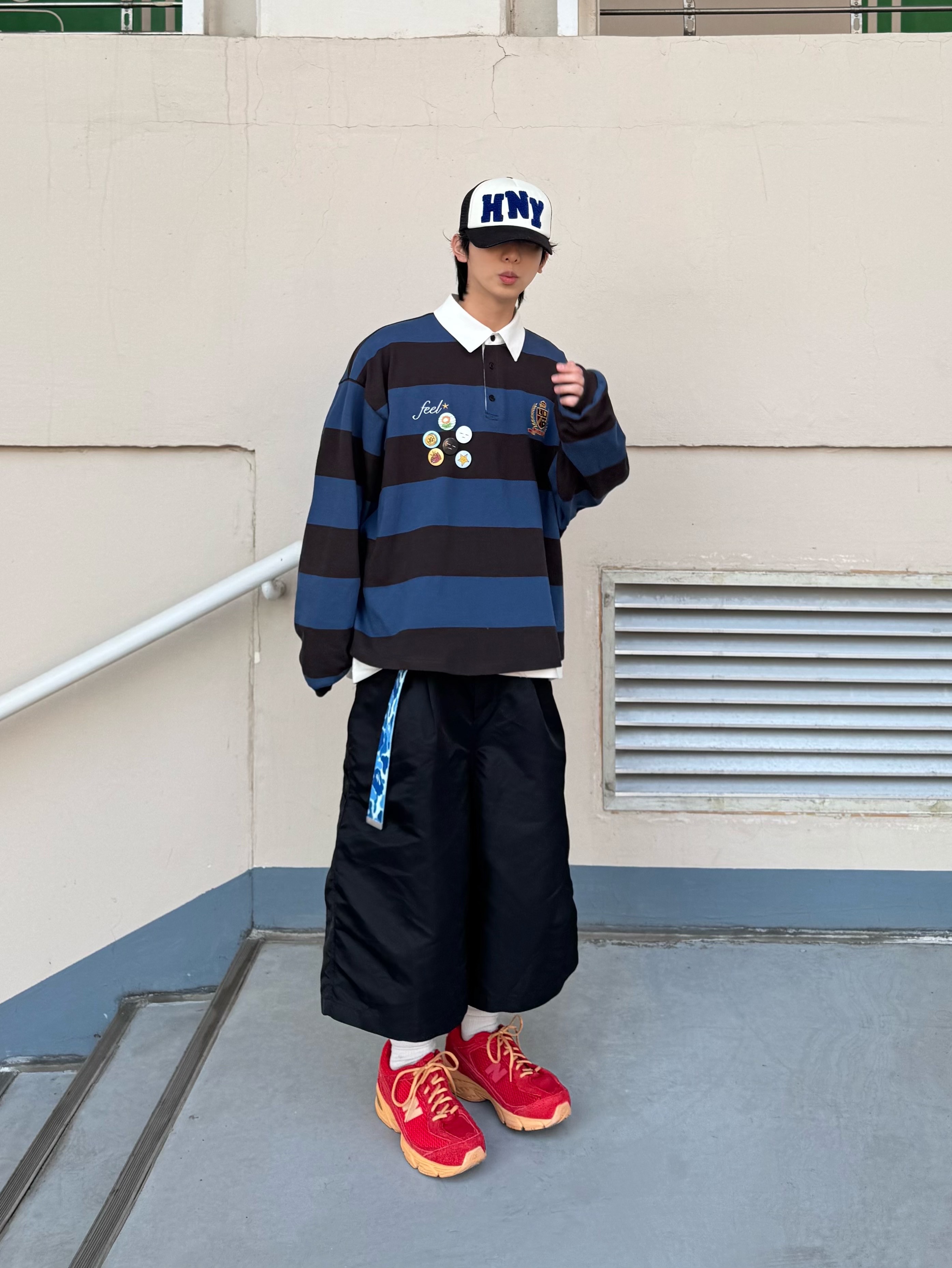 New Balance 509 Deep Red, Honey Scoop House HNY Logo Trucker Cap Black 착용 스타일 - 7