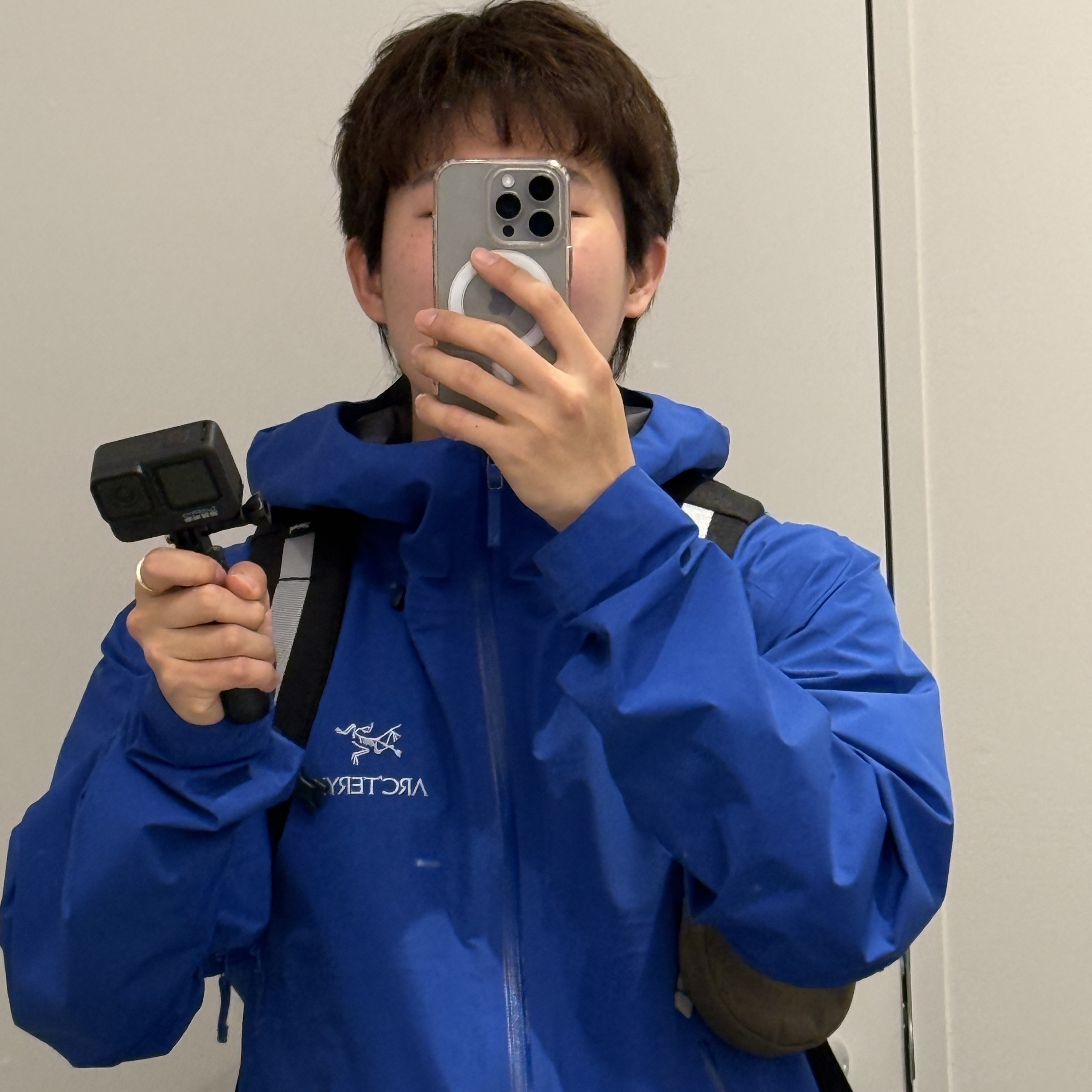 Arc'teryx Beta LT Jacket Vitality 착용 스타일