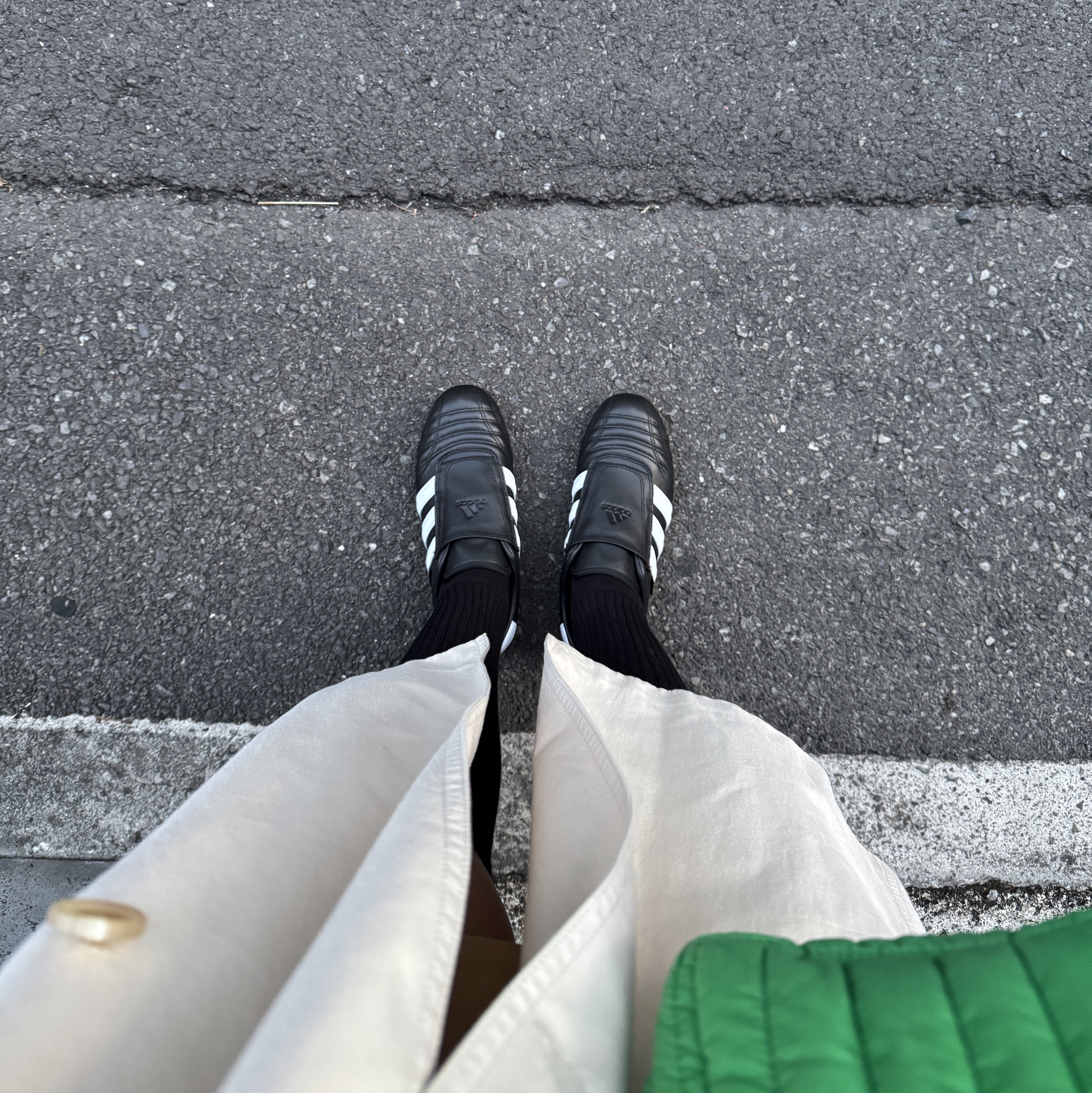 (W) Adidas Taekwondo Core Black Cloud White 착용 스타일