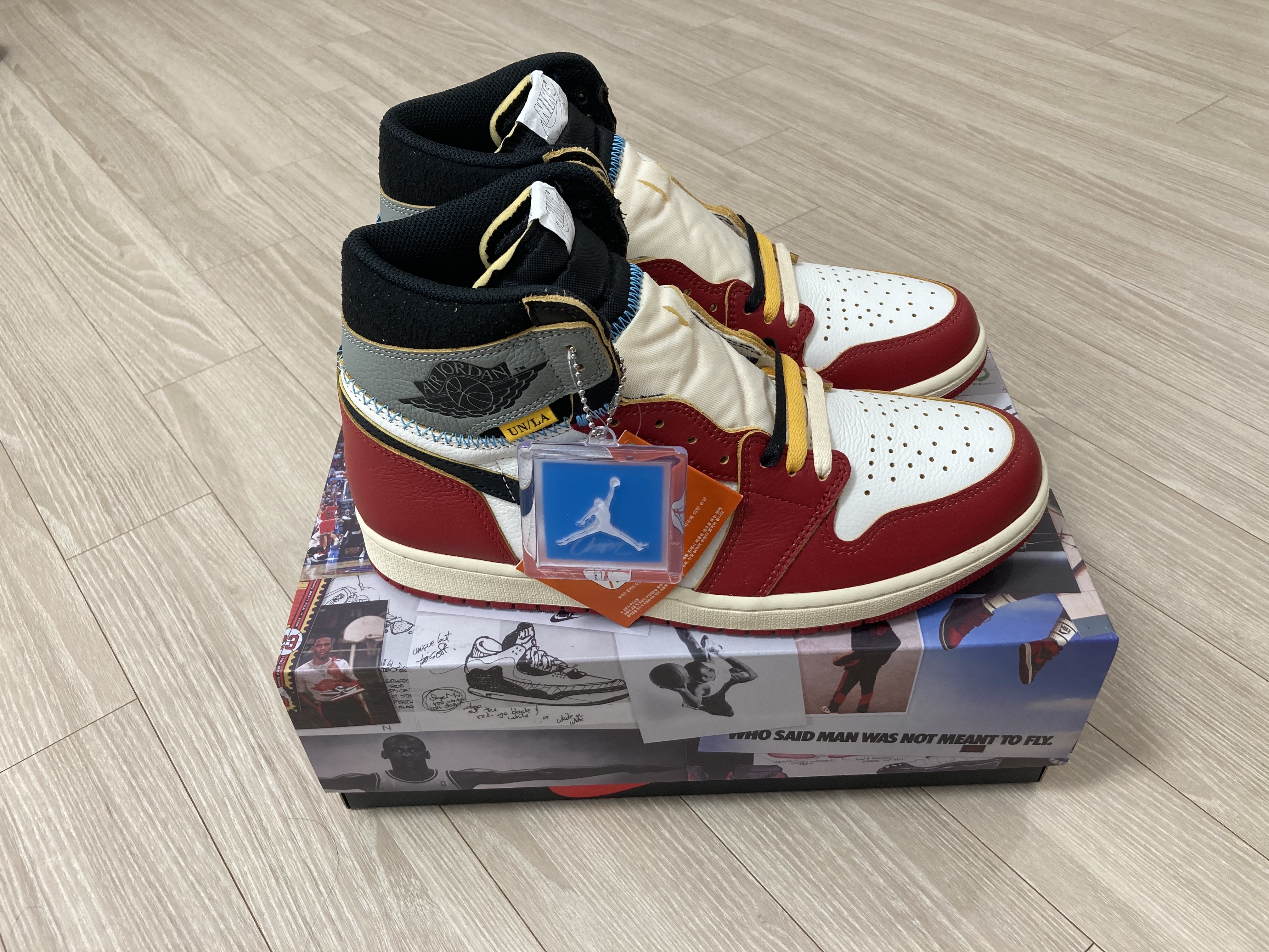 Jordan 1 x Union Retro High OG Chicago Shadow 착용 스타일 - 1