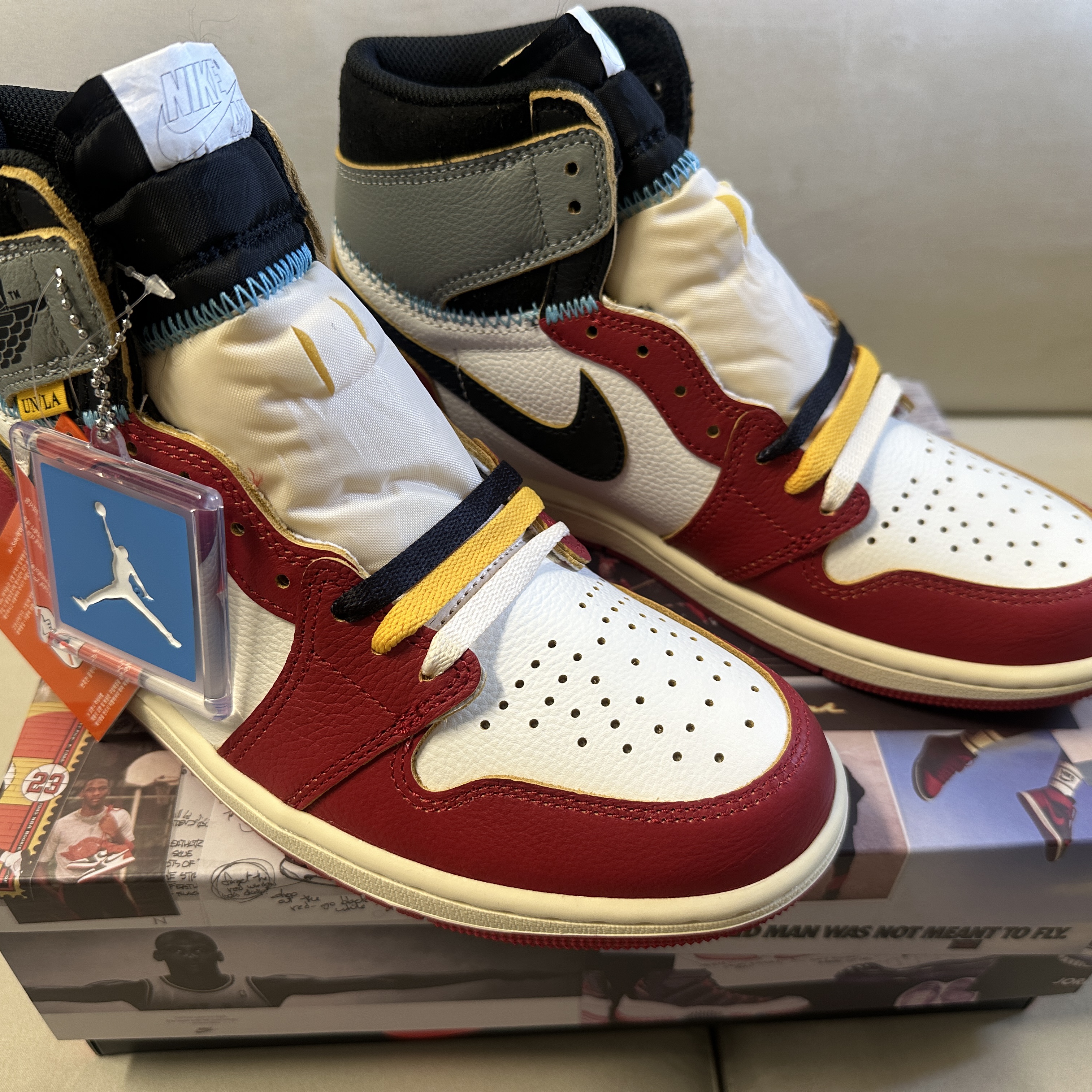 Jordan 1 x Union Retro High OG Chicago Shadow 착용 스타일 - 2
