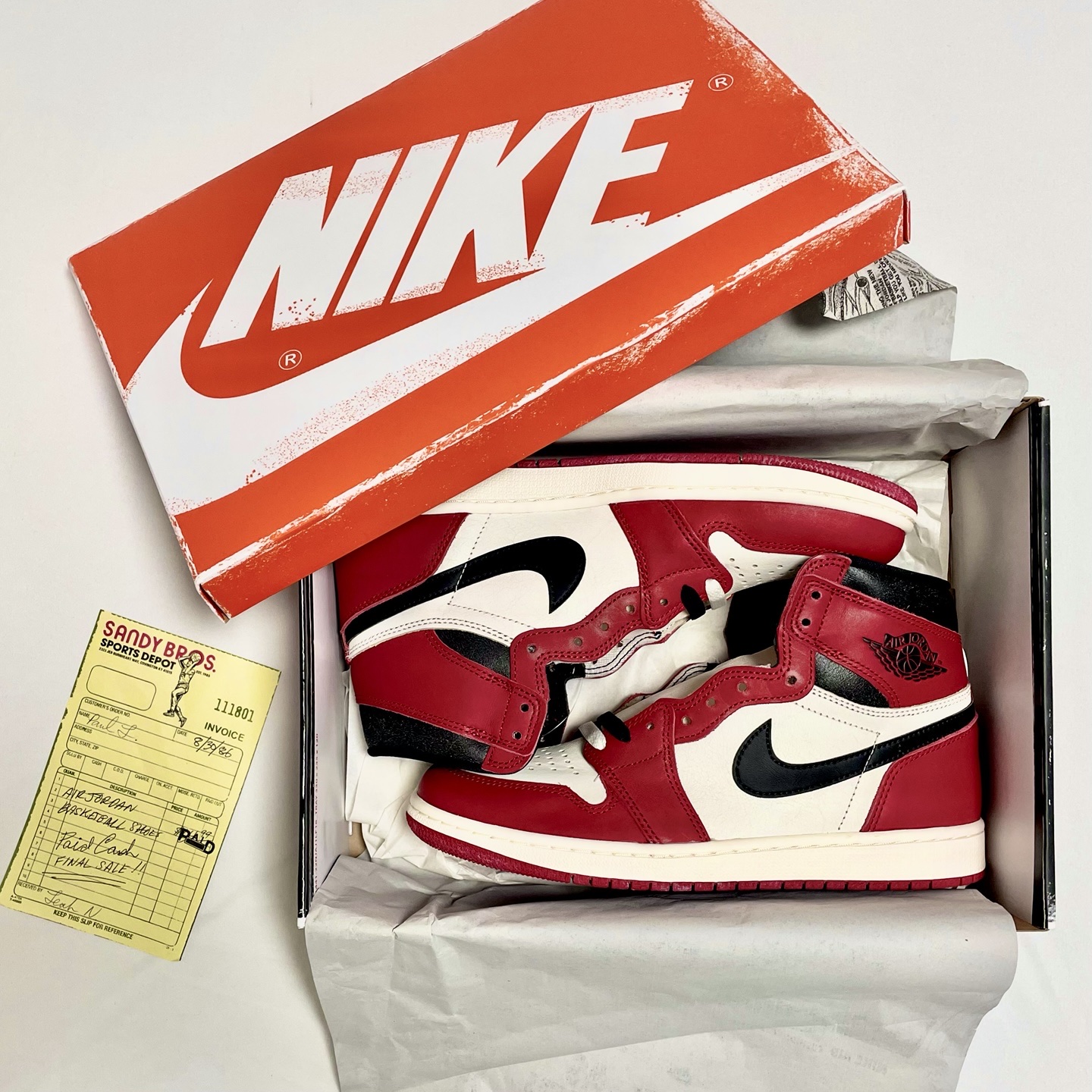 Jordan 1 Retro High OG Chicago 2022, Jordan 1 Retro High OG Bred Banned 2016 착용 스타일 - 3