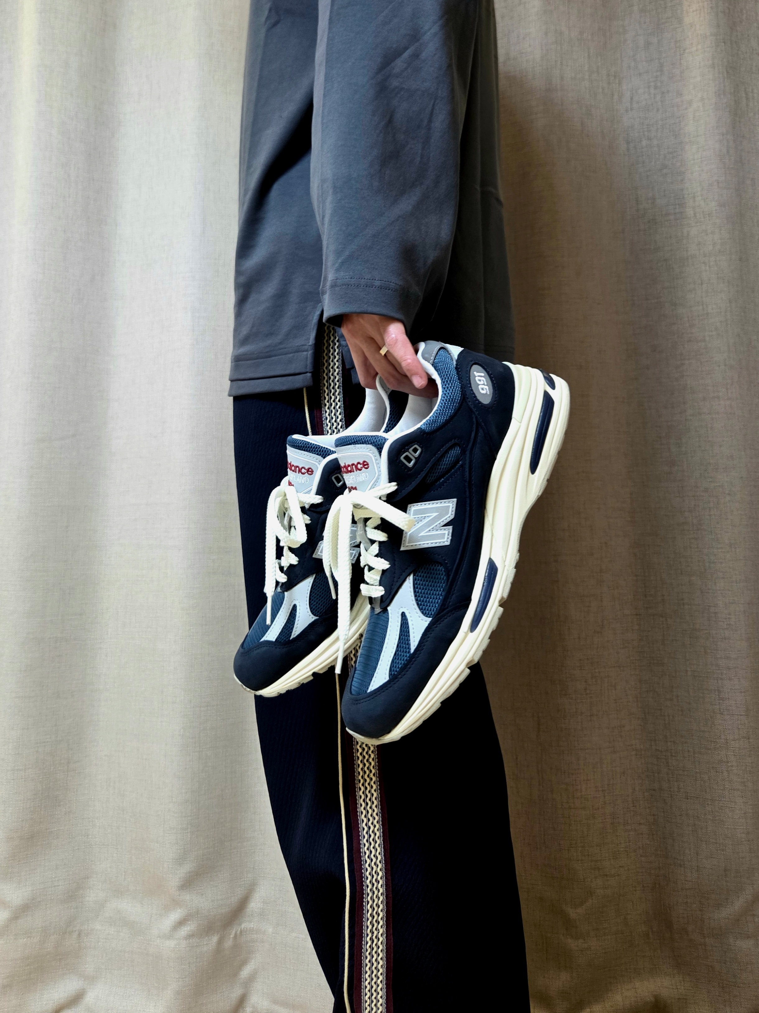 New Balance 991v2 Made in UK Total Eclipse Indian Teal 착용 스타일