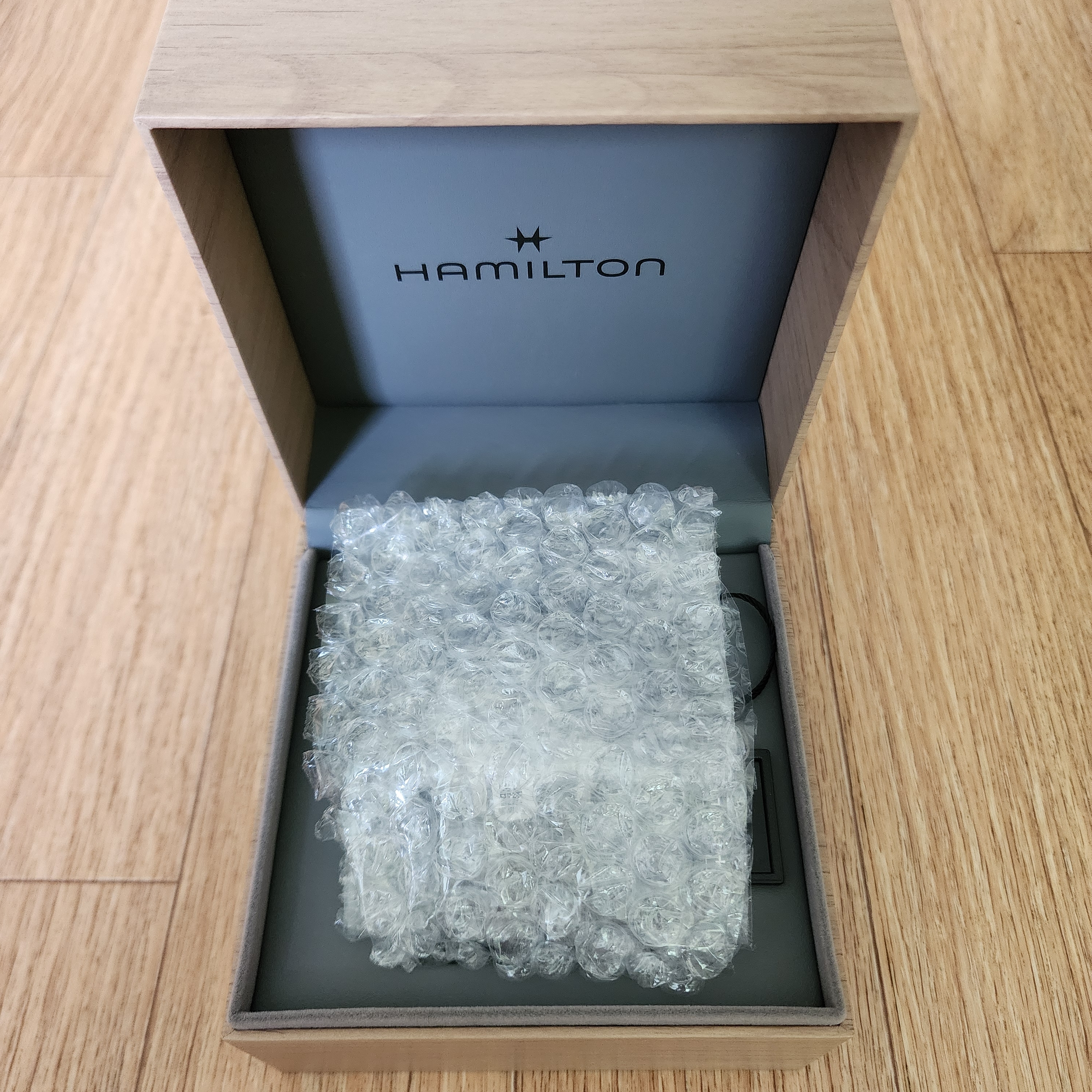 Hamilton Khaki Field Mechanical 38mm Nato Strap Green Black 착용 스타일 - 2