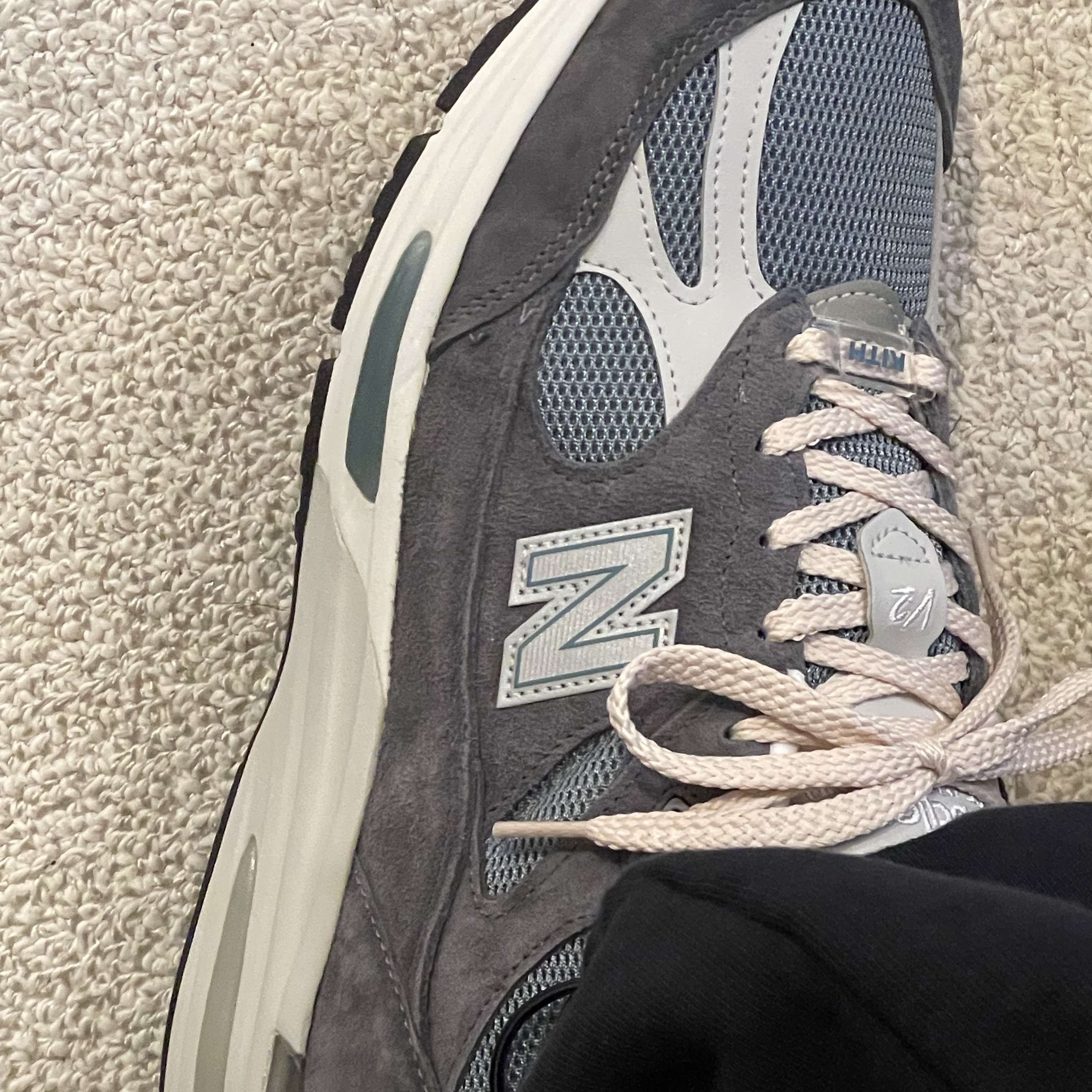 New Balance x Kith 991v2 Made in UK Steel Blue Grey 착용 스타일