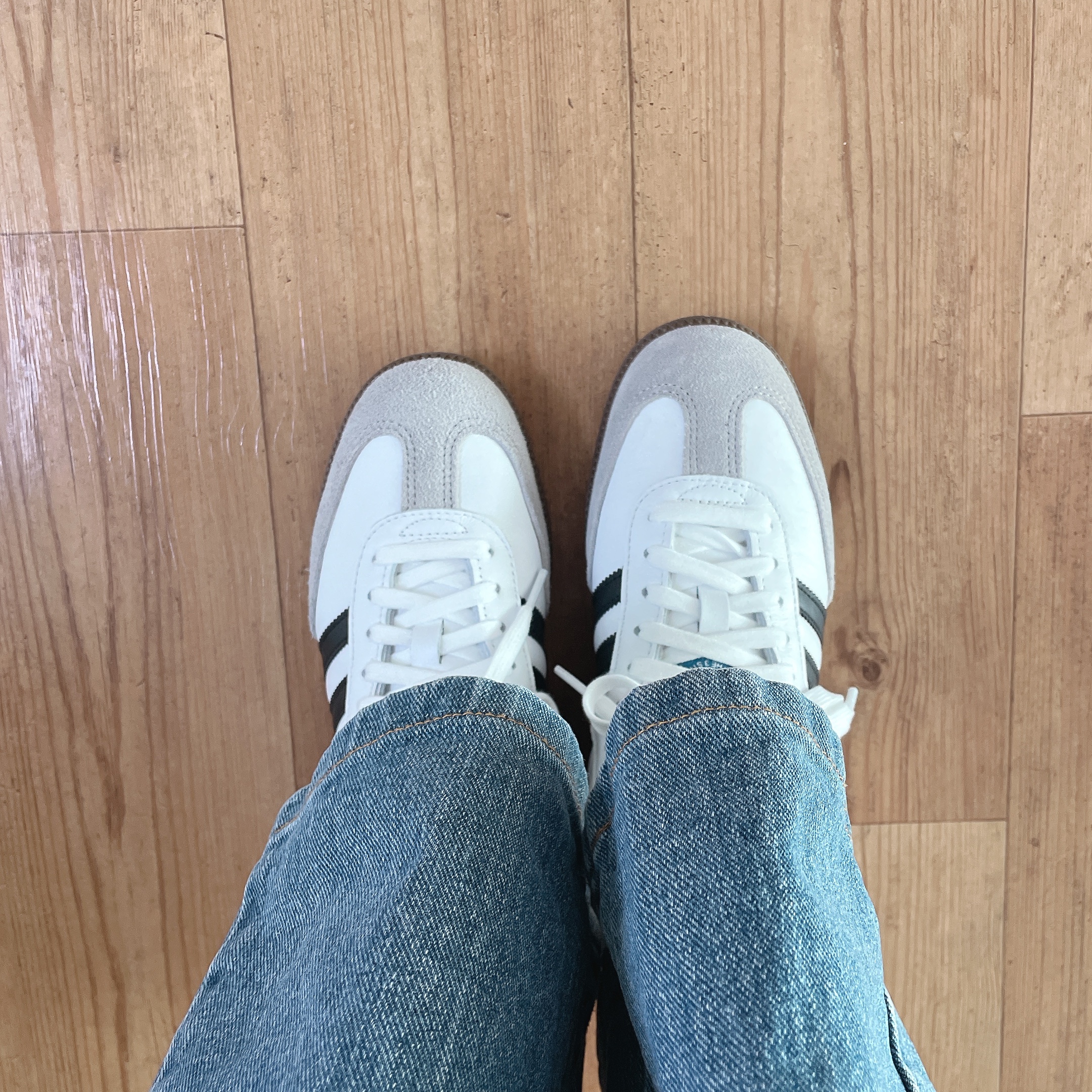 Adidas Samba OG Cloud White 착용 스타일 - 1