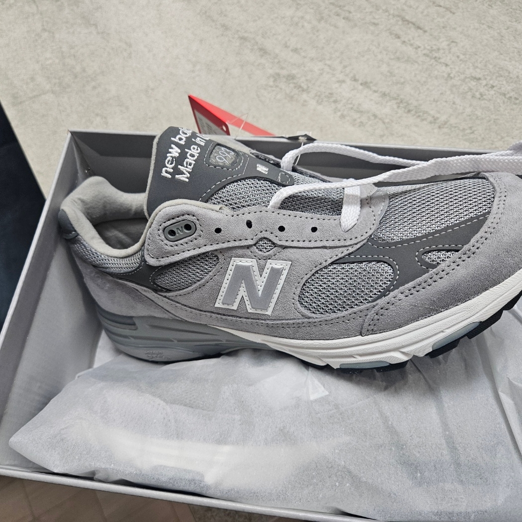 New Balance 993 Made in USA Grey - D Standard 착용 스타일