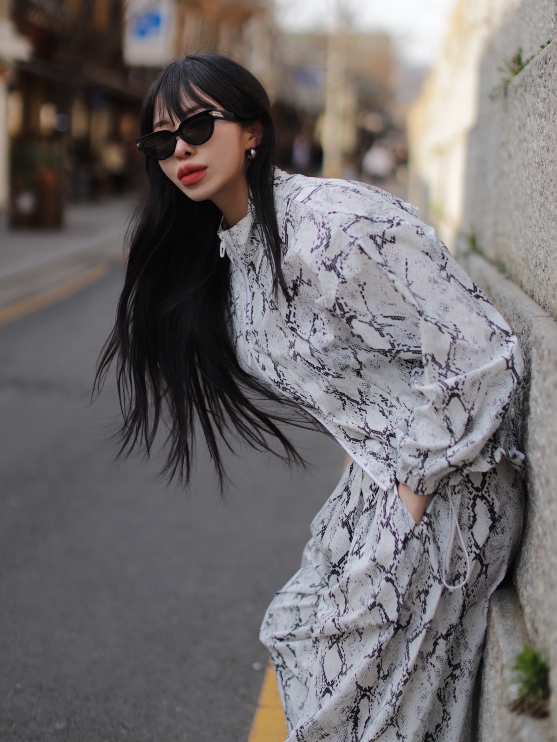 나이키 x 자크뮈스 J 포스 1 로우 LX SP 화이트 착용 스타일 - 1