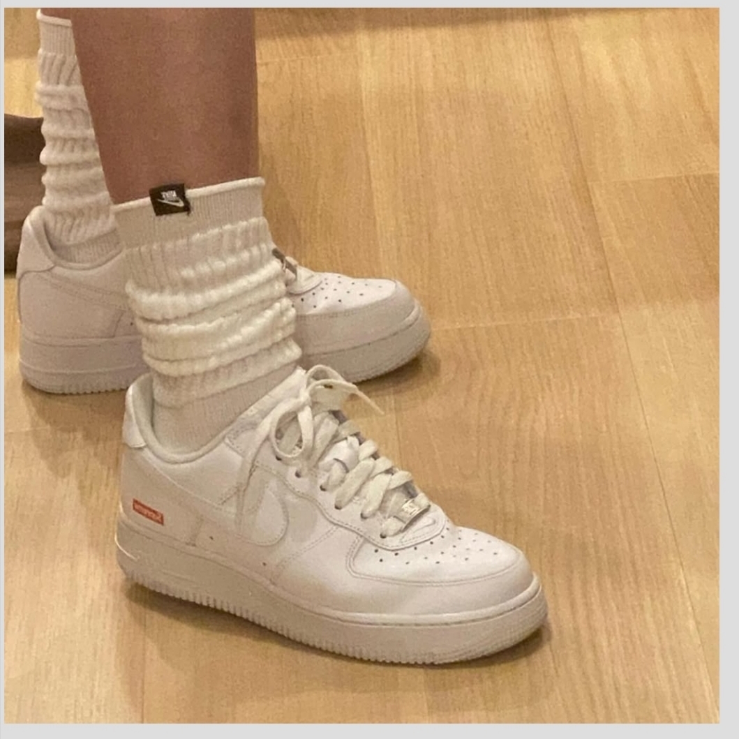Nike x Supreme Air Force 1 Low White 착용 스타일