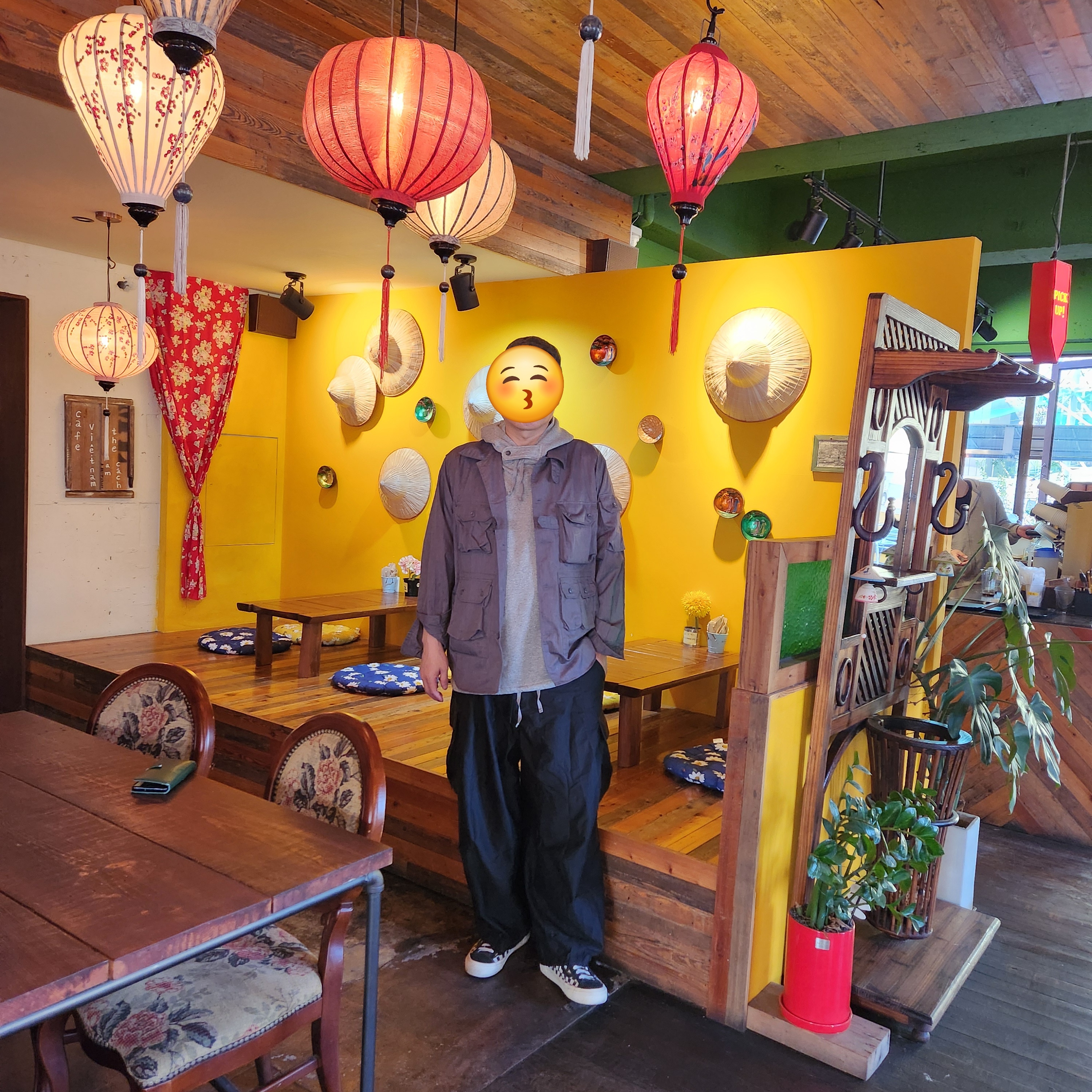 Vans Vault x Modernica Style 36 LX Checkerboard, Needles H.D. BDU Pants Black 착용 스타일 - 1