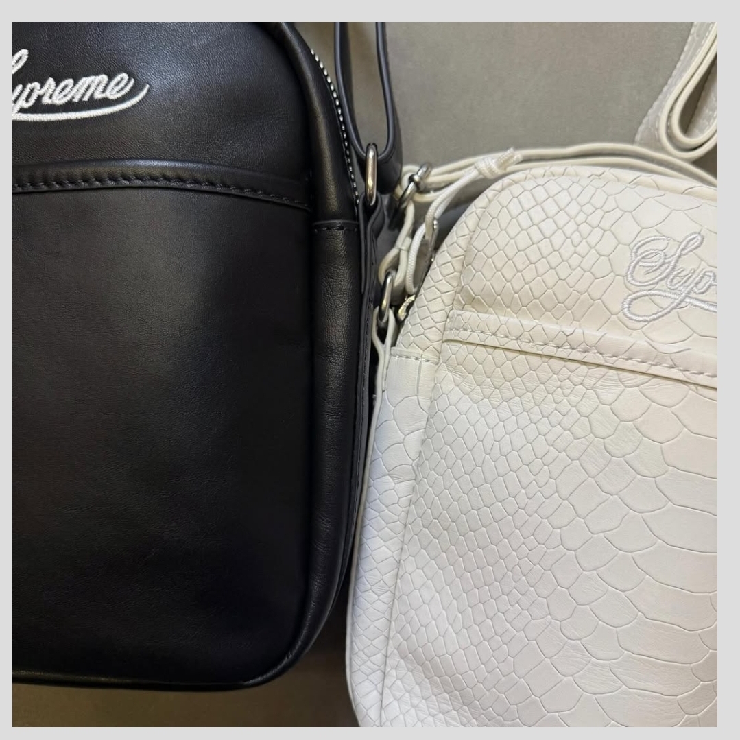 Supreme x Nike Leather Shoulder Bag Black - 25SS, Supreme x Nike Leather Shoulder Bag Snakeskin - 25SS 착용 스타일 - 4