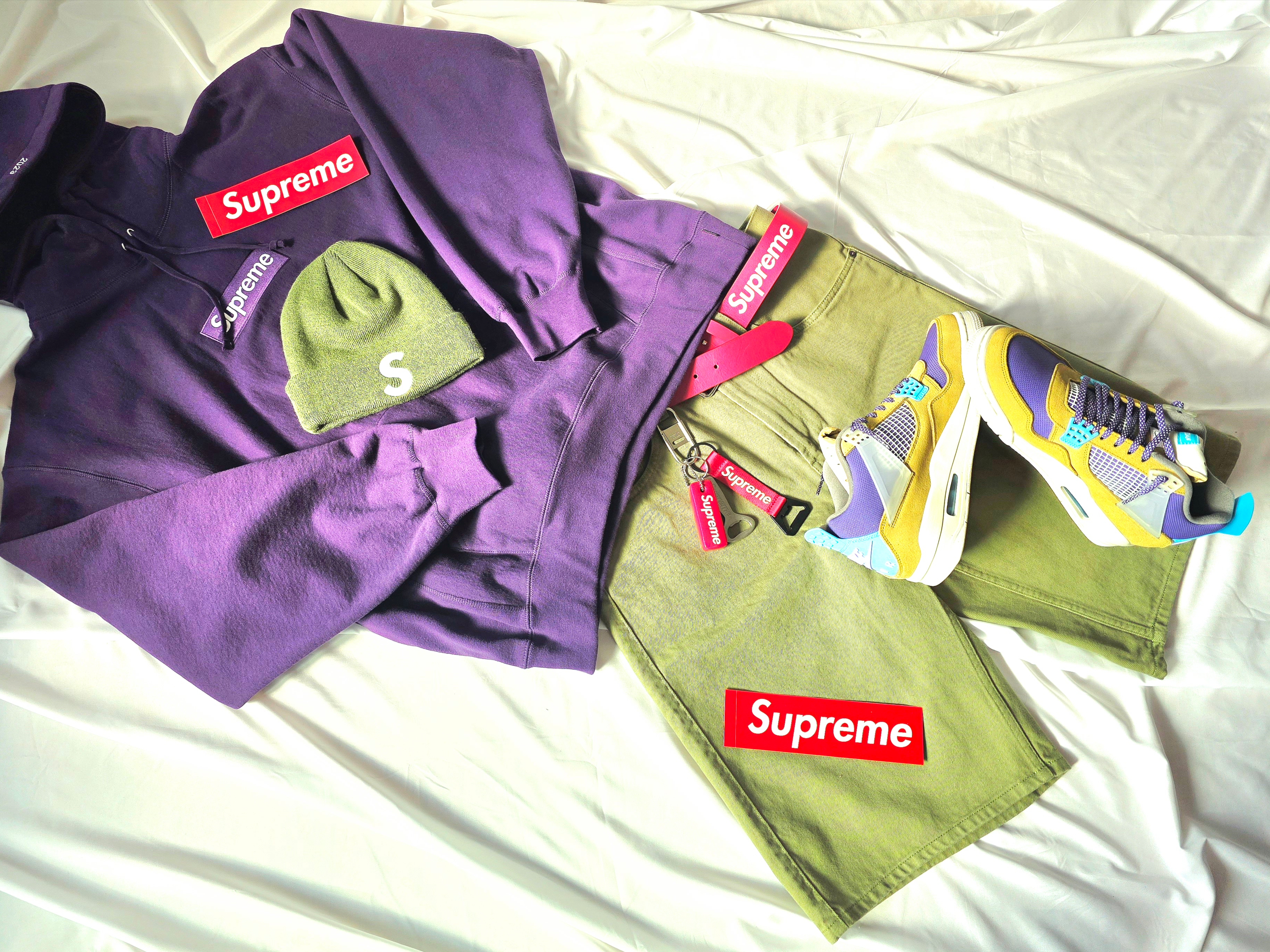 Supreme Cotton Utility Anorak Plaid - 24SS, Supreme Baggy Denim Short Light Olive - 24SS 착용 스타일 - 2