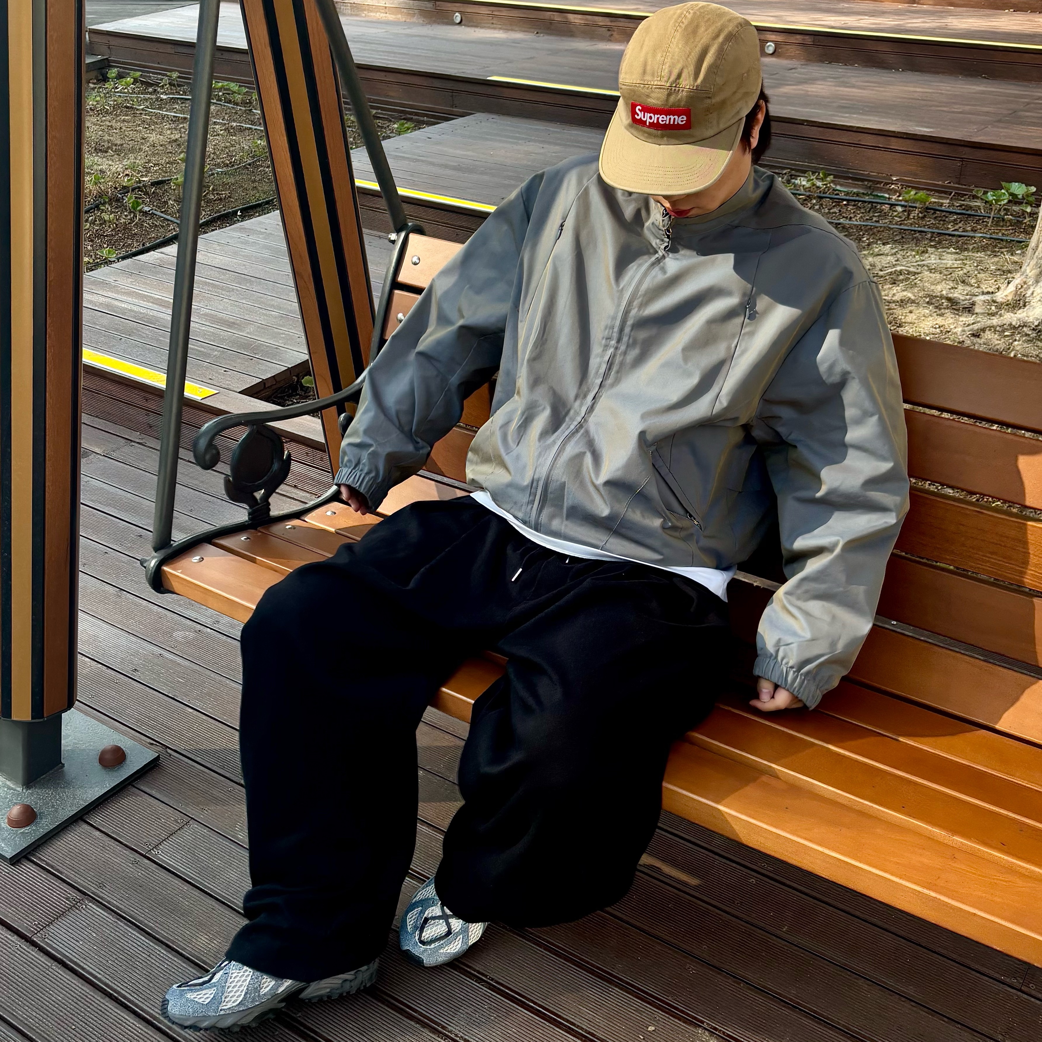 Supreme Washed Chino Twill Camp Cap Tan - 24FW, New Balance ML610 Dark Arctic Grey Moonrock 착용 스타일 - 3