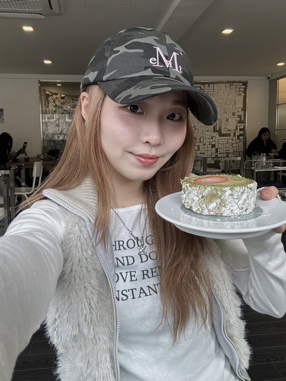 Mucent Signature Camo Ballcap Khaki-Baby Pink 착용 스타일 - 3
