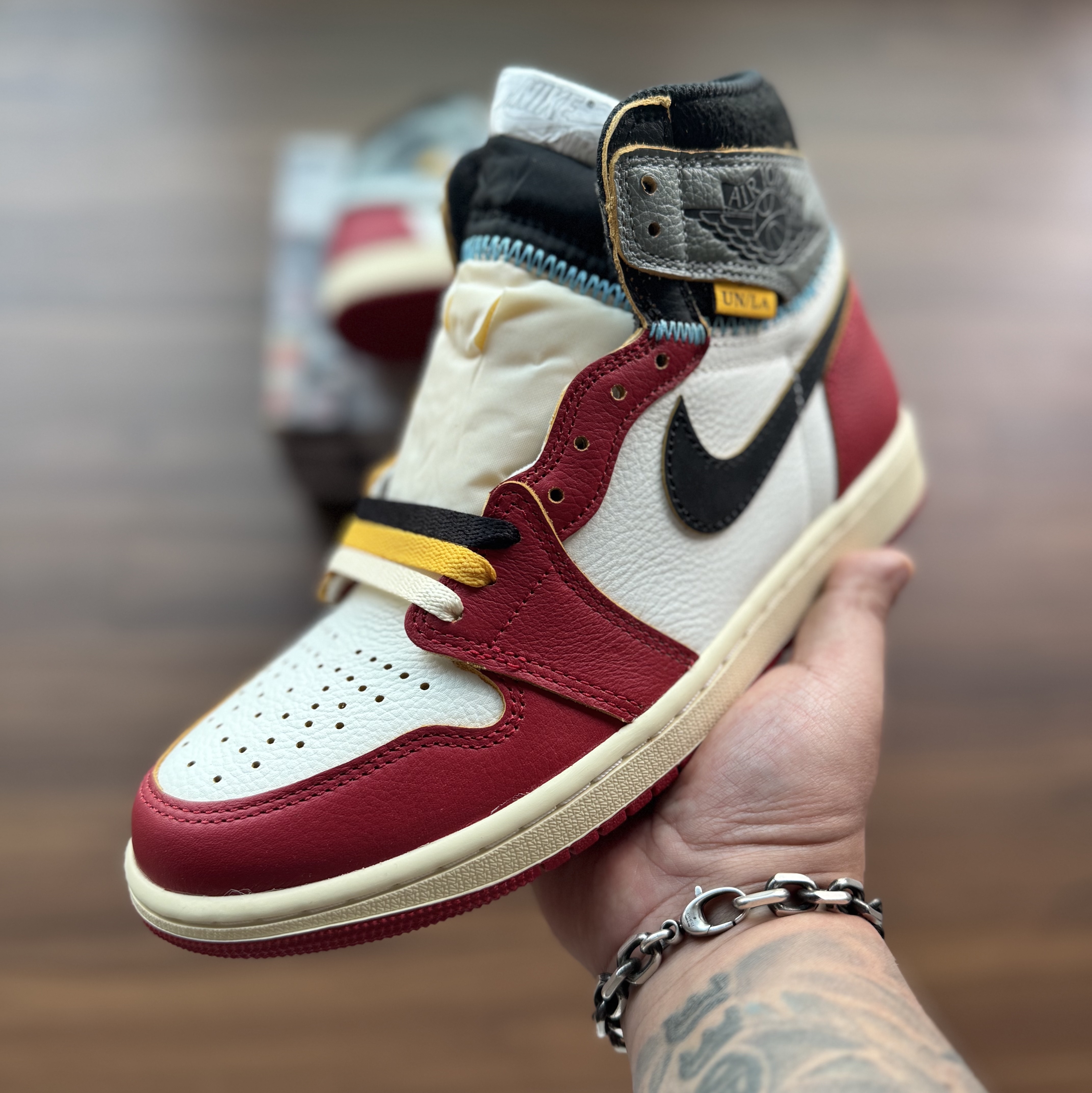 Jordan 1 x Union Retro High OG Chicago Shadow 착용 스타일 - 2