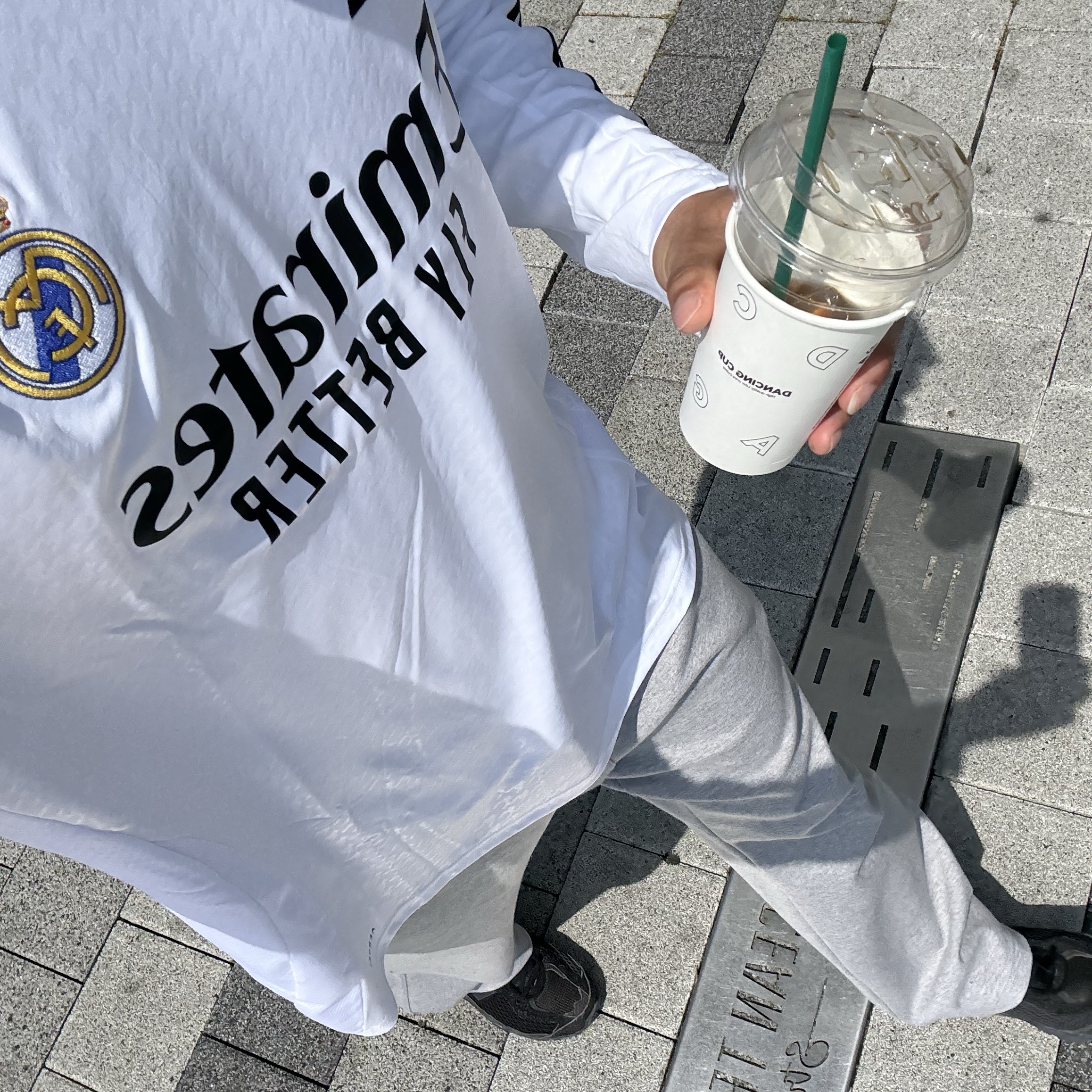 New Balance 509 Black Castle Grey, Adidas Real Madrid 2024/25 Home Long Sleeve Jersey White - KR Sizing (Non Marking Ver.) 착용 스타일
