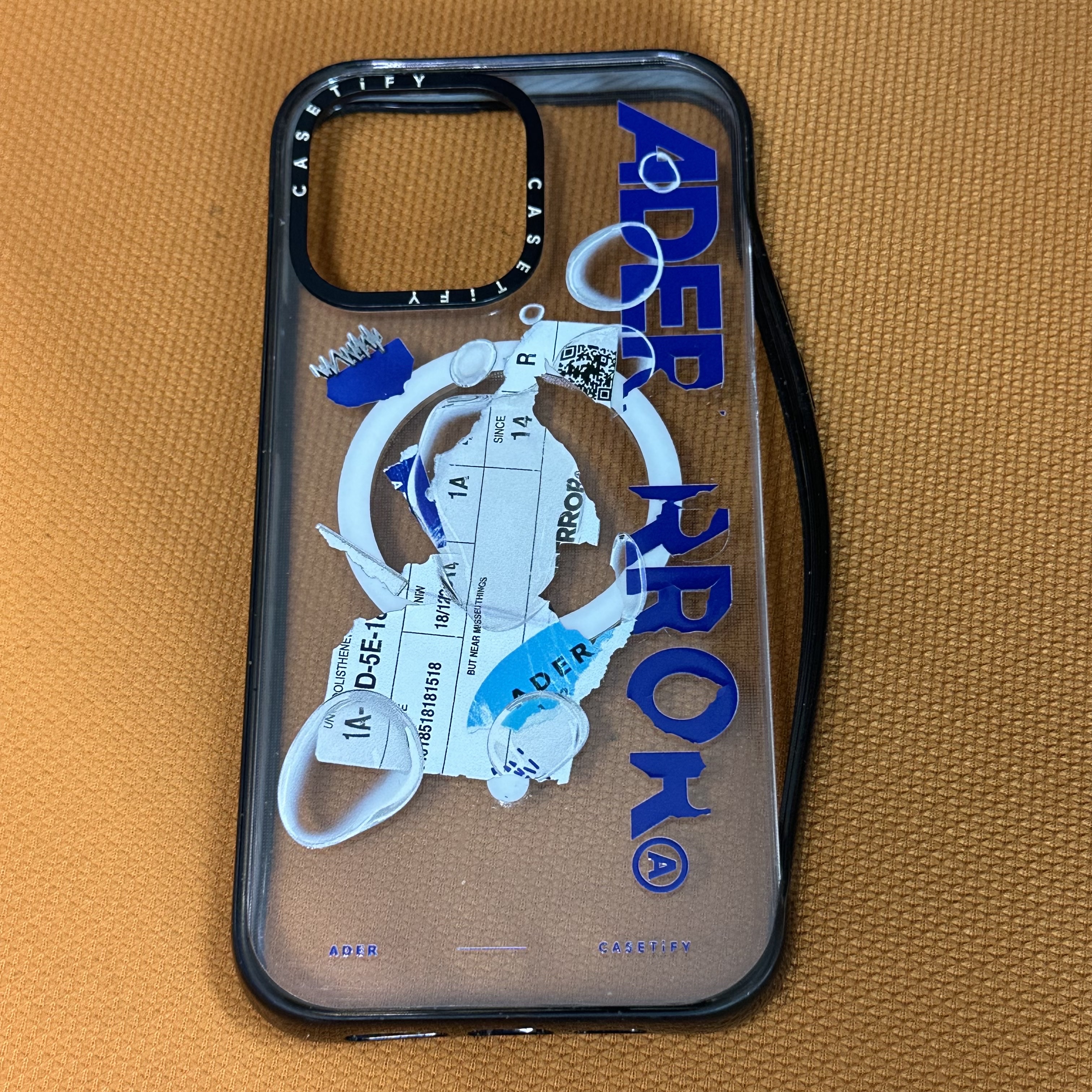 Casetify x Ader Error iPhone Sticker Magsafe Case Clear 착용 스타일