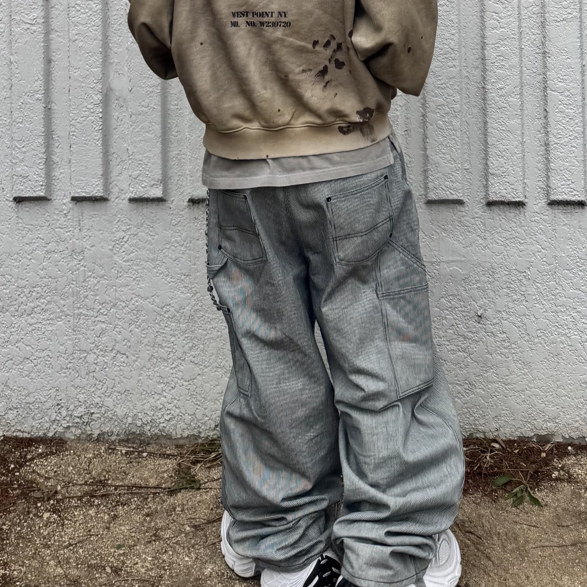 Undermycar Stripe Engineers Double Knee Work Pants Black Stripe - 24FW, Balenciaga 10XL Sneakers White Grey Silver Black 착용 스타일 - 3