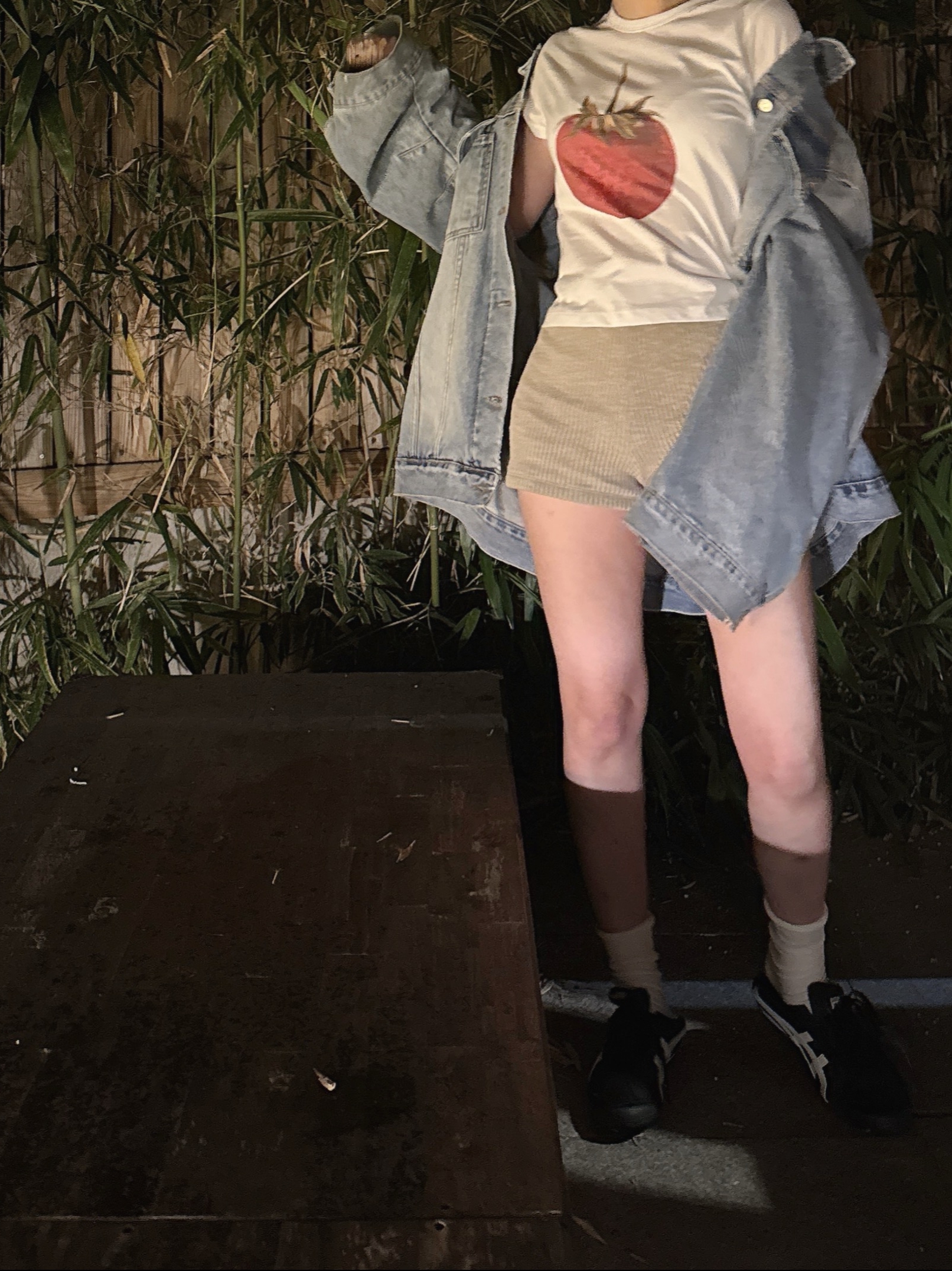 러브미몬스터 시크 가족 리본 체인 브레이슬릿 블랙, 생로랑 스무스 레더 브론즈 모노그램 르 5 아 7 호보백 블랙 착용 스타일 - 9
