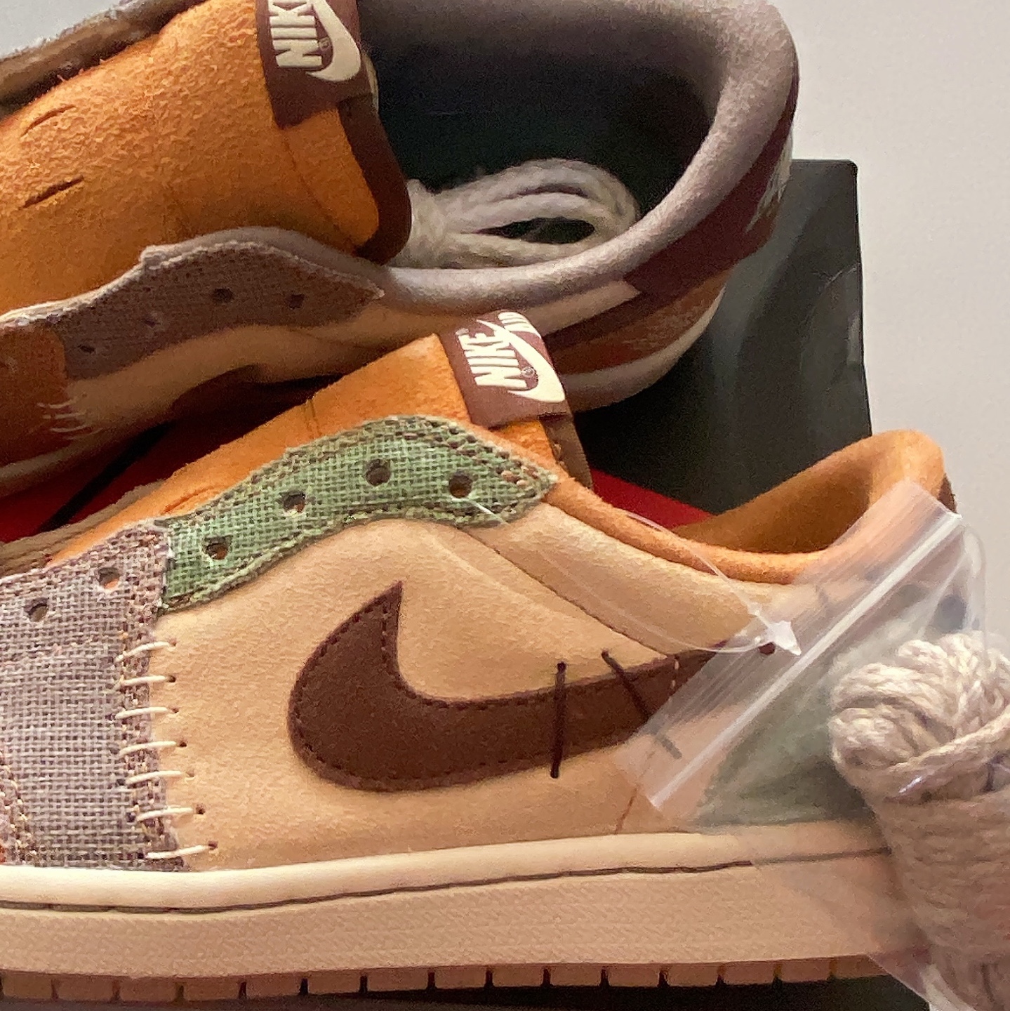 Jordan 1 x Zion Williamson Retro Low OG Flax and Oil Green 착용 스타일