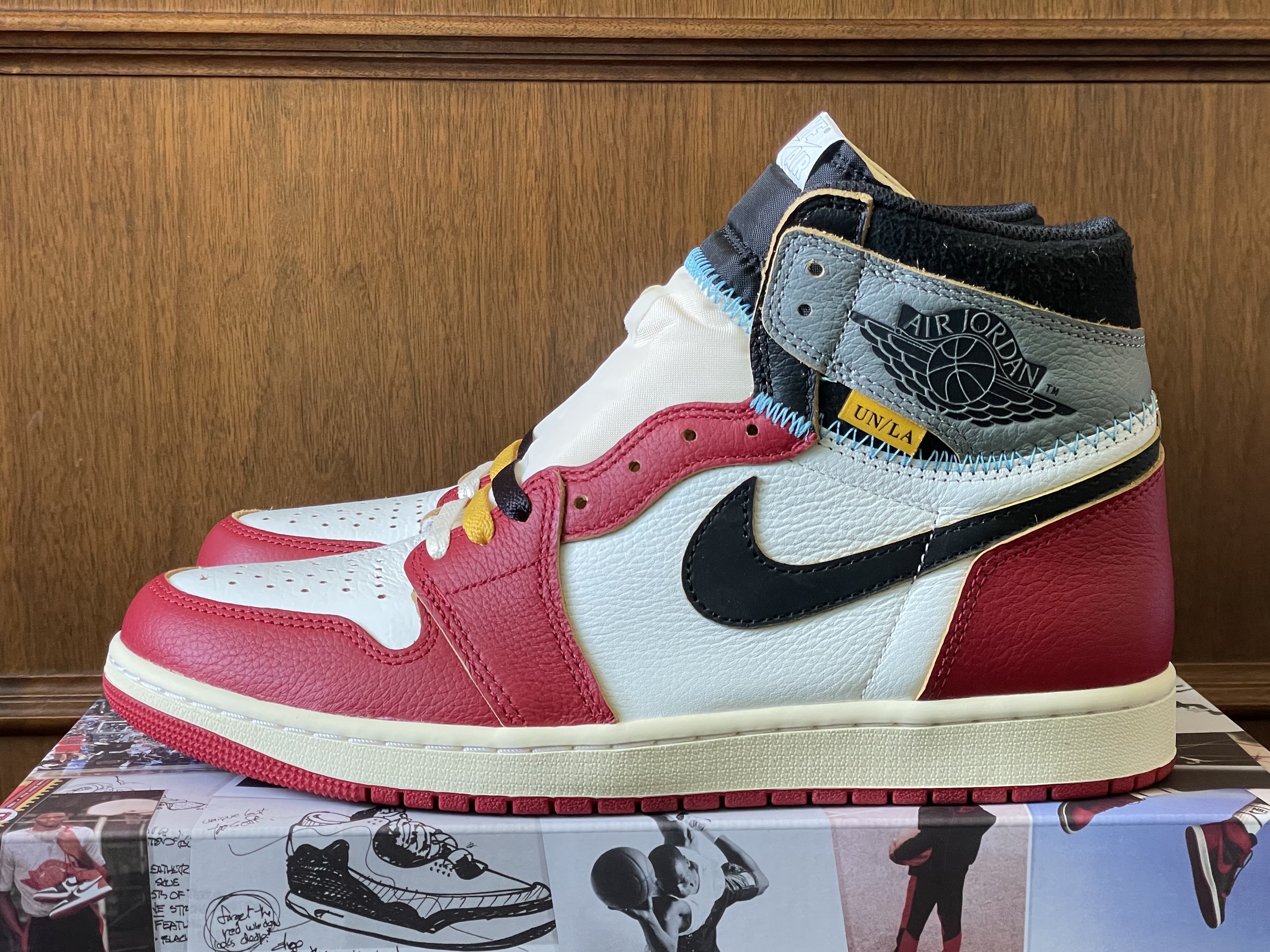 Jordan 1 x Union Retro High OG Chicago Shadow 착용 스타일 - 1