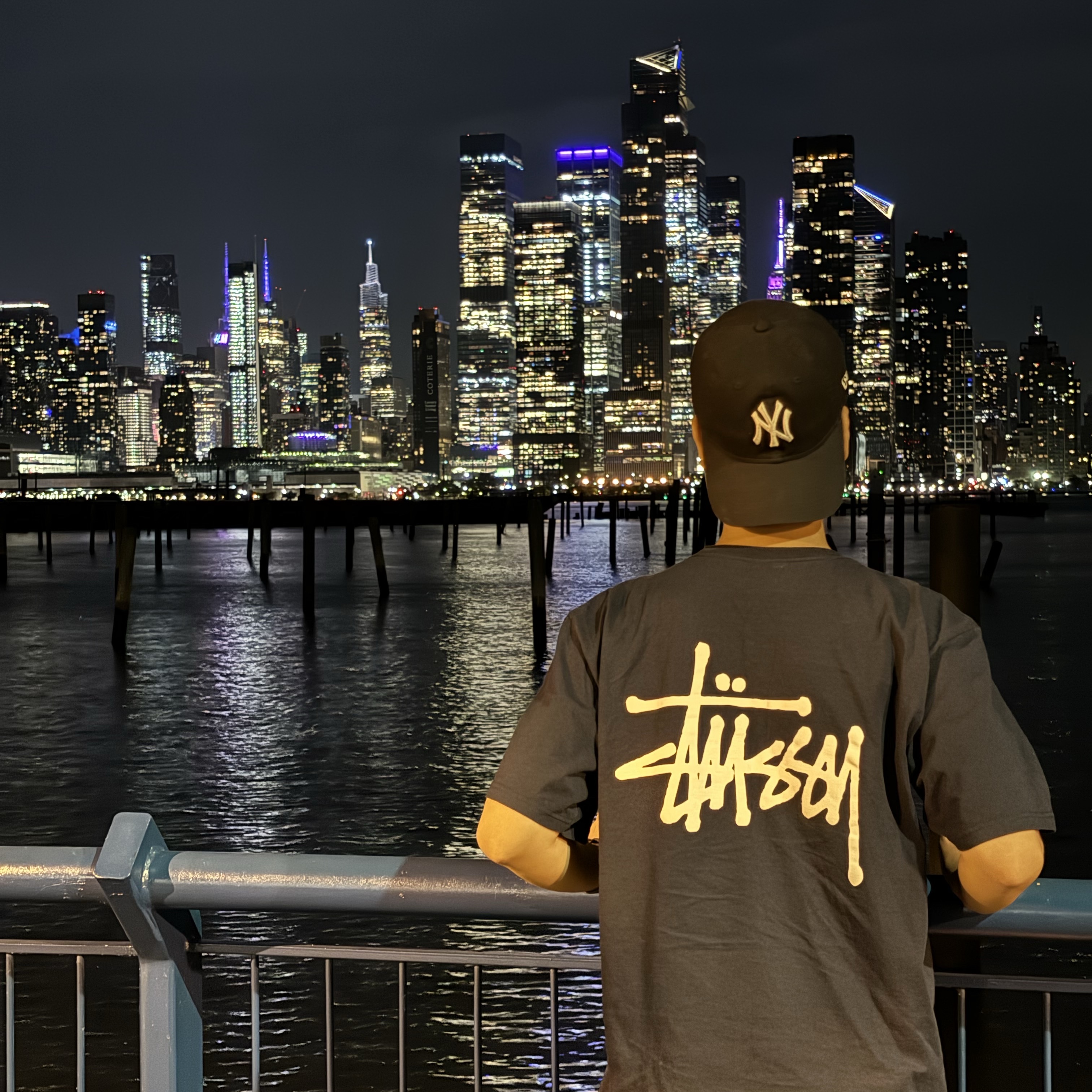 Stussy Basic Stussy T-Shirt Navy 2024, 2025 착용 스타일