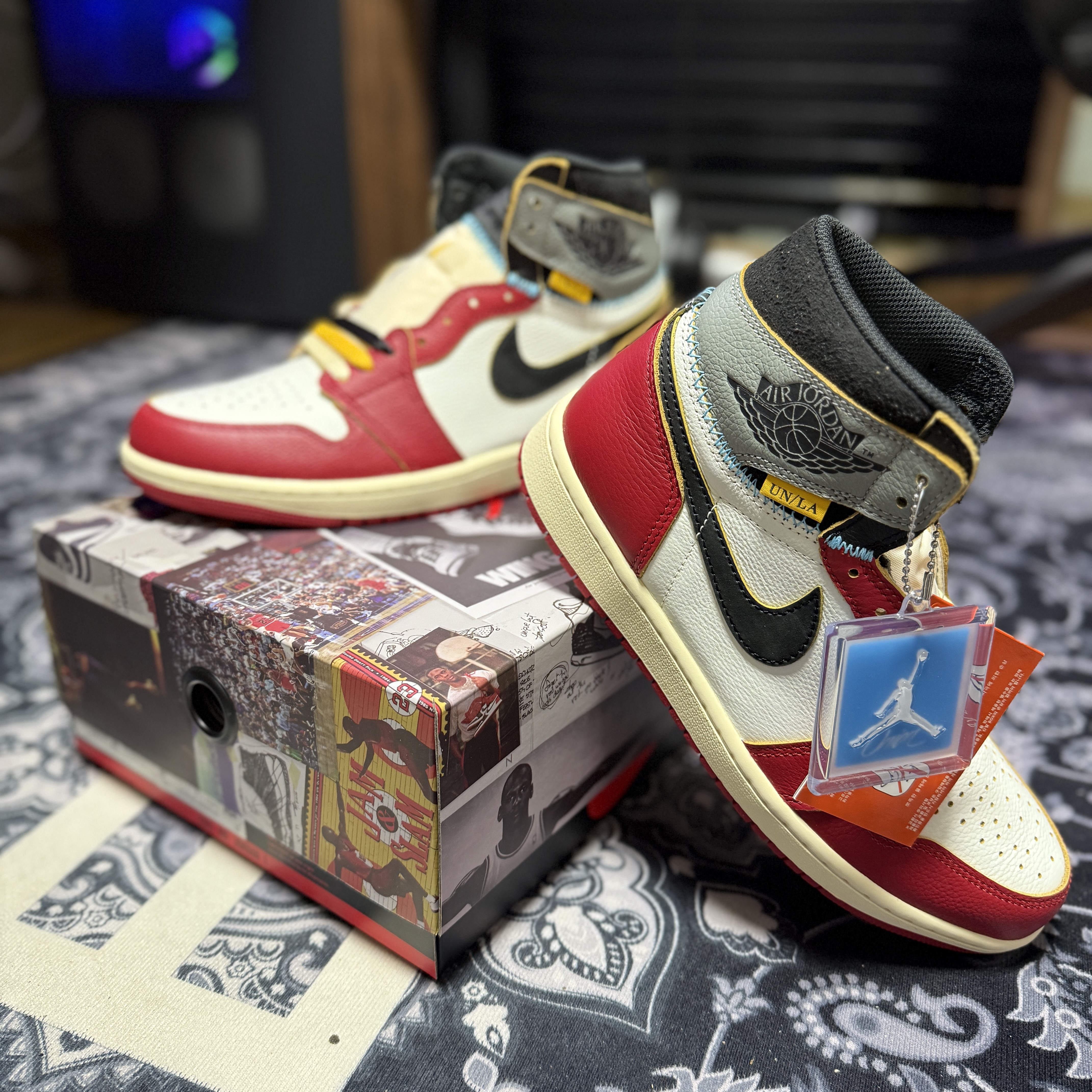 Jordan 1 x Union Retro High OG Chicago Shadow 착용 스타일 - 1