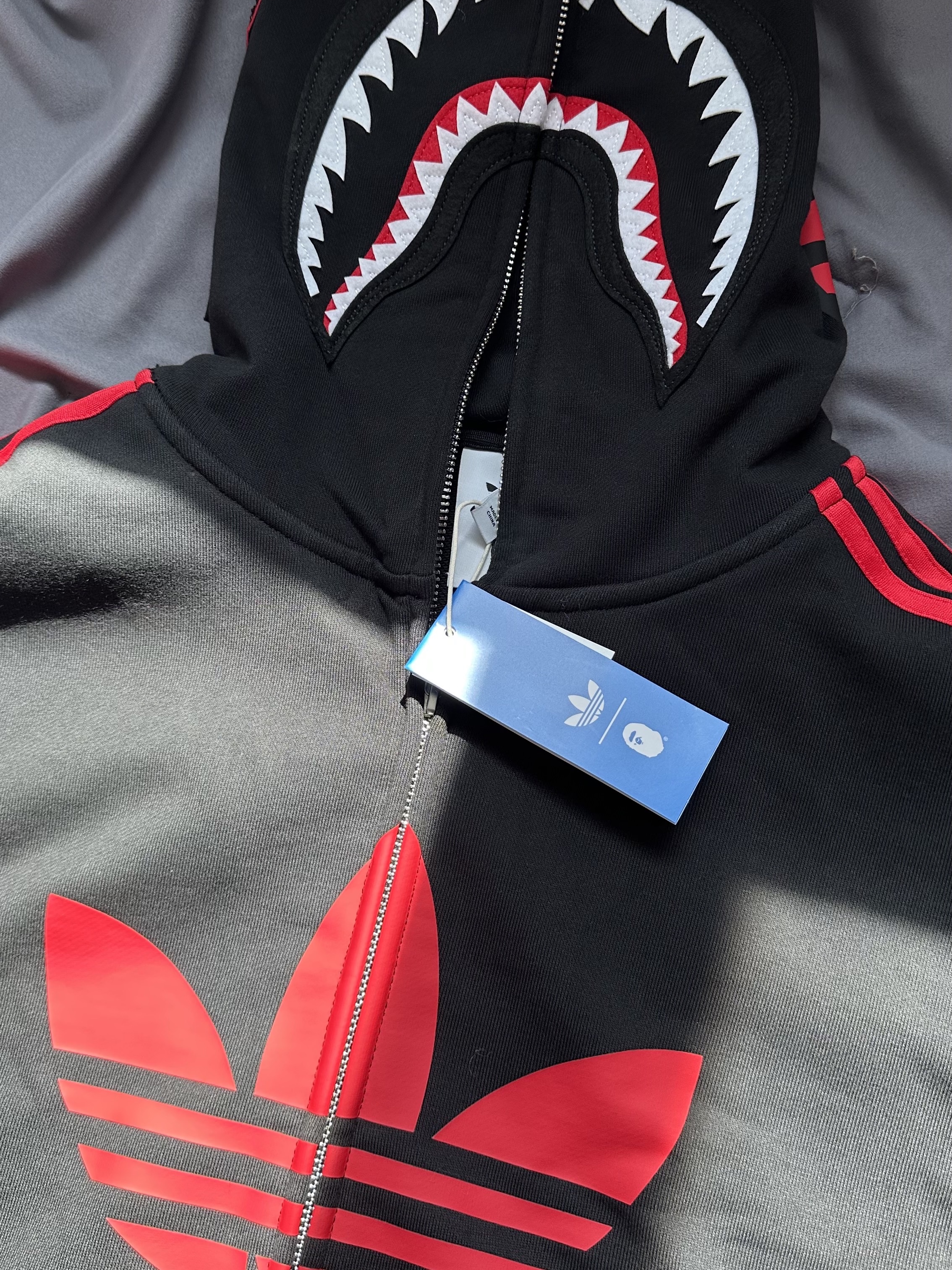 Adidas x BAPE Ultimate Shark Hoodie Black - KR Sizing 착용 스타일 - 1