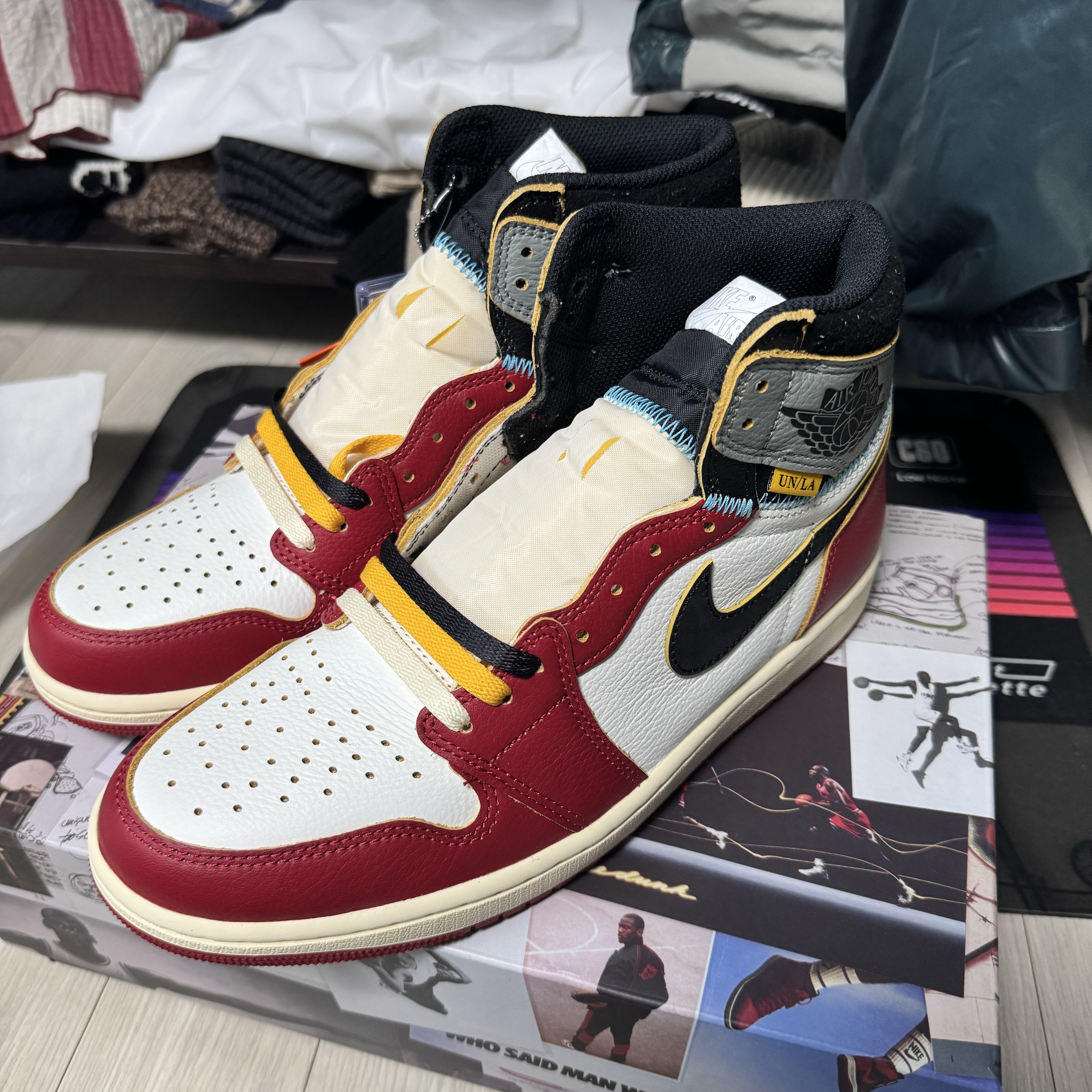 Jordan 1 x Union Retro High OG Chicago Shadow 착용 스타일 - 2