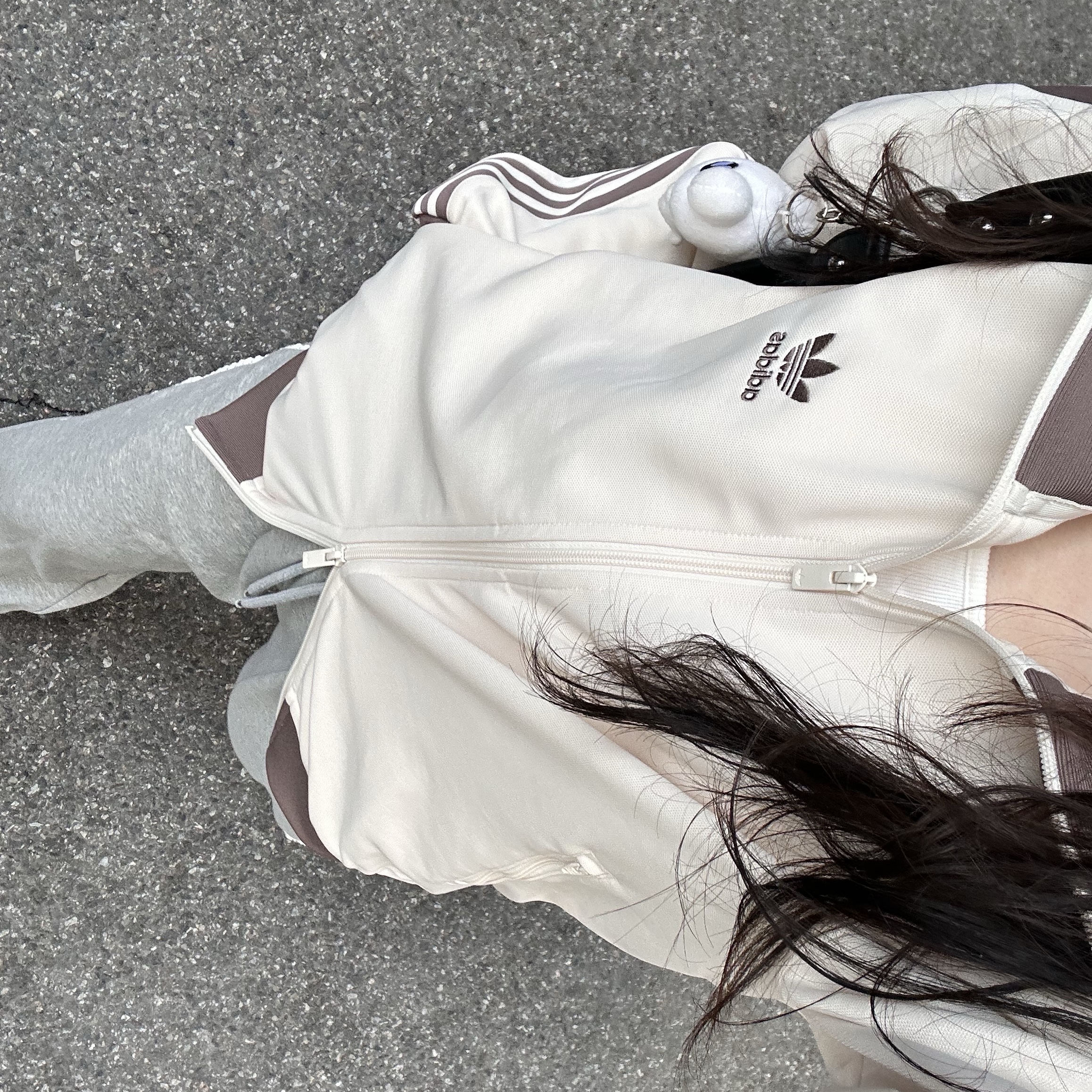 Adidas Adicolor Classic Beckenbauer Track Top Wonder White Trace Brown - KR Sizing 착용 스타일 - 1