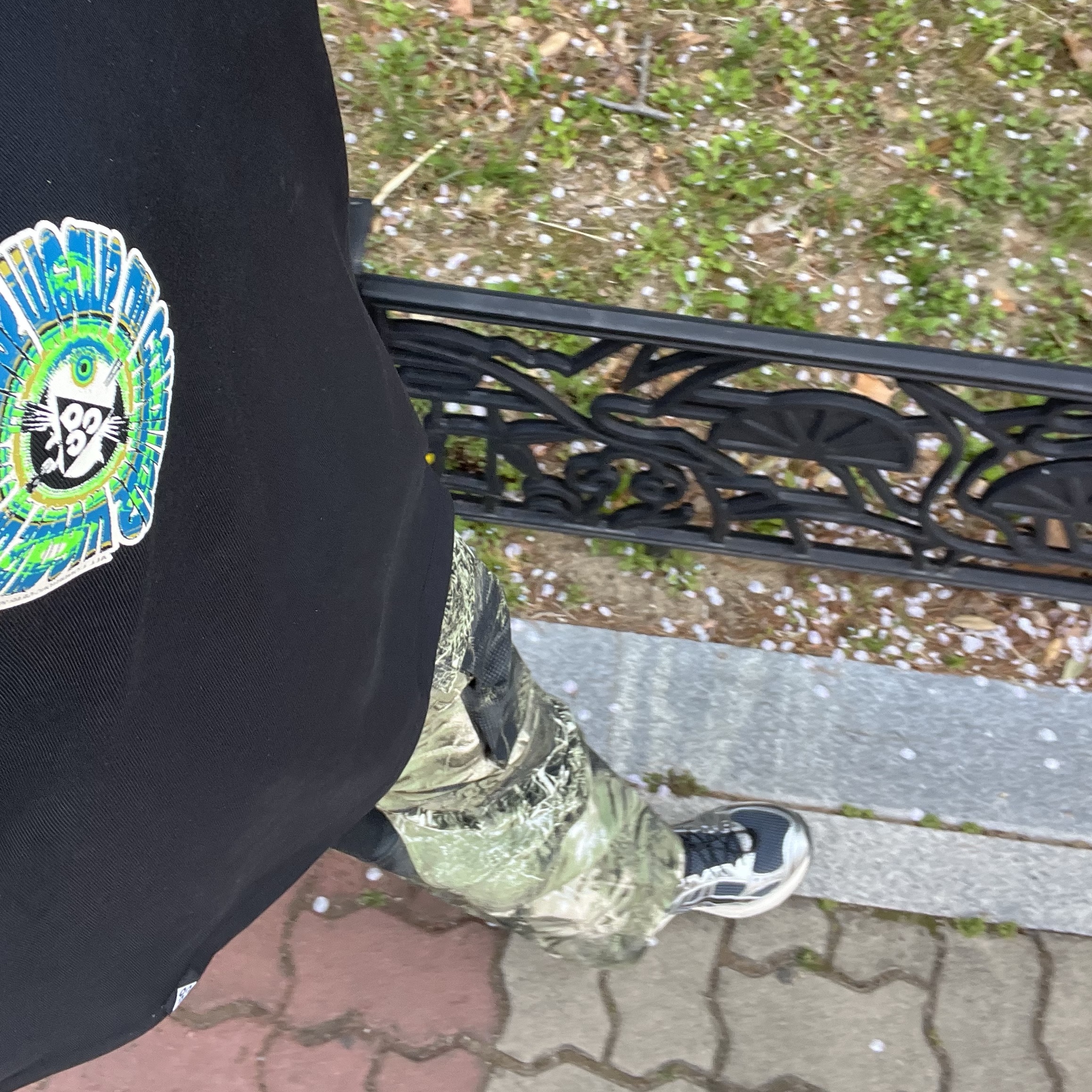 Asics Unlimited Gel-Kayano 14 Carrier Grey Black, Nike ACG Smith Summit Allover Print Cargo Pants Oil Green - Asia 착용 스타일