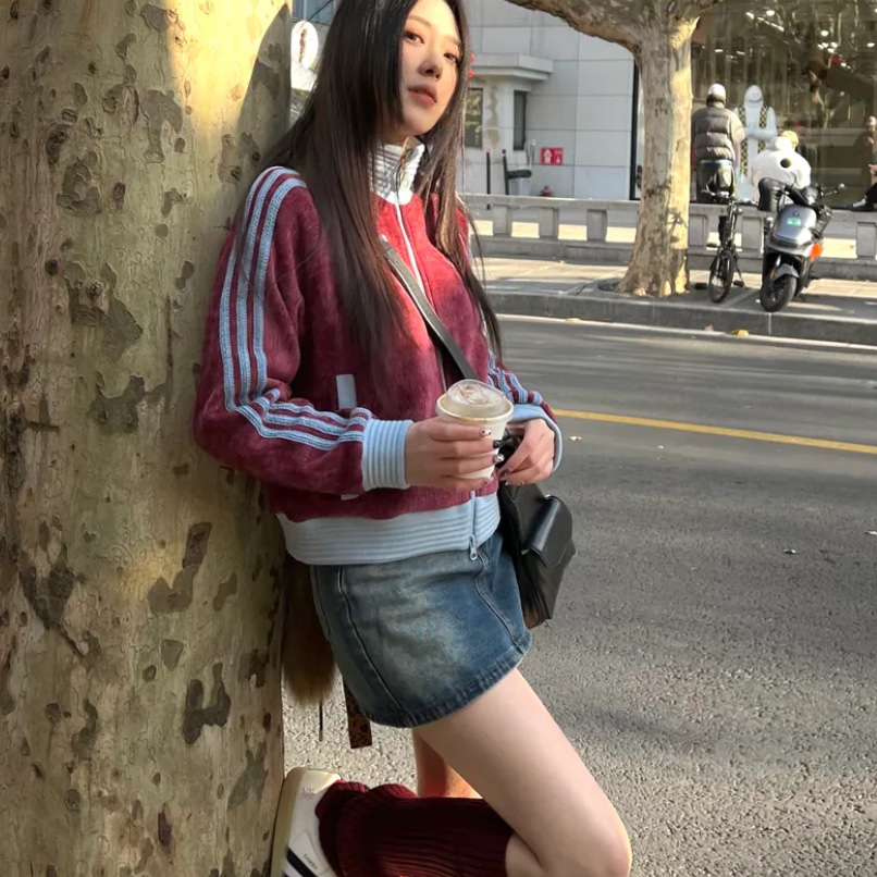 (W) Adidas Originals Year Of The Snake Retro Velvet Collared Track Top Dark Red - KR Sizing, Adidas Originals Beckenbauer Track Top Bliss - KR Sizing 착용 스타일 - 5