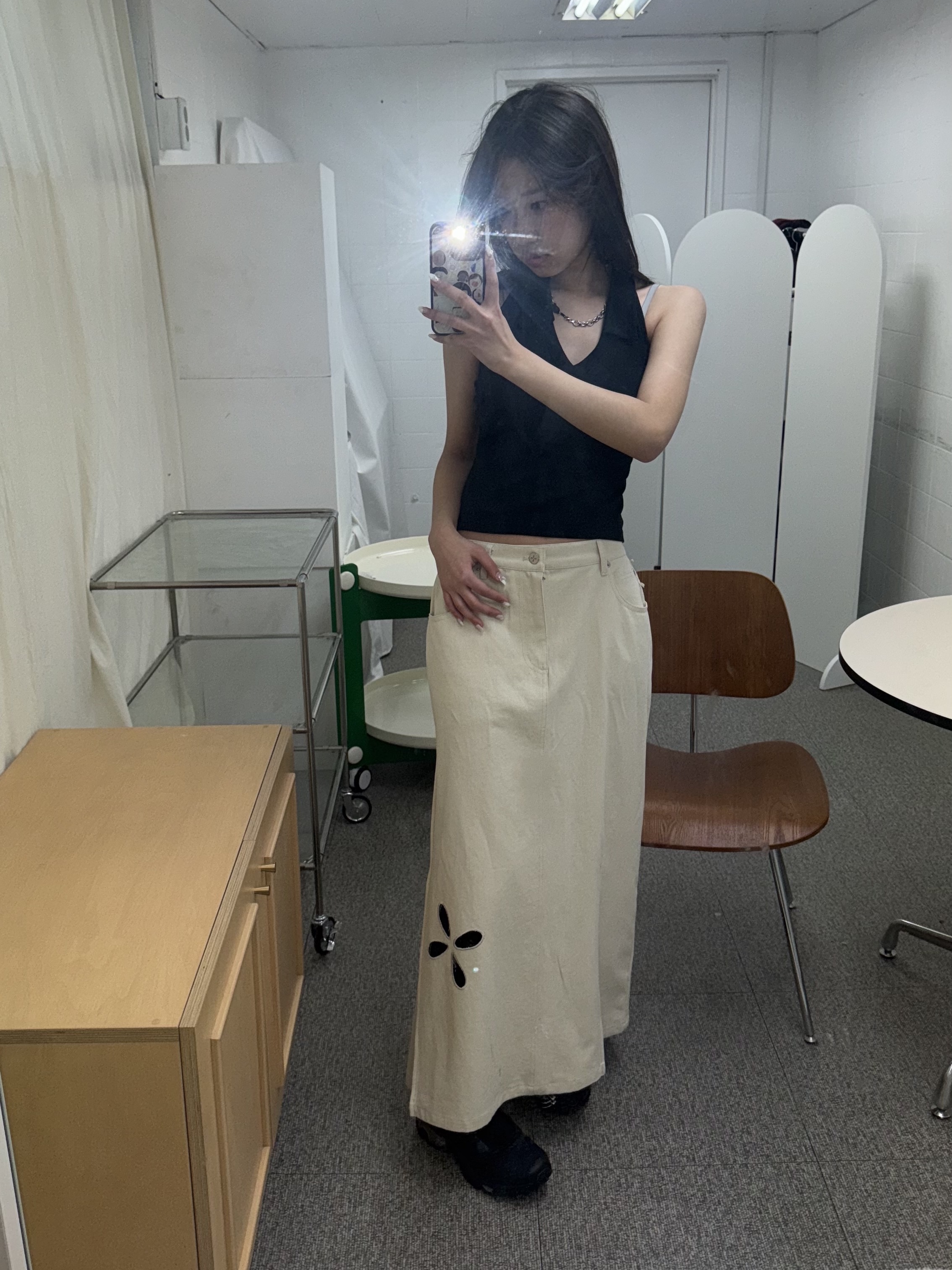 리오므 코튼 언발란스 롱 스커트 블랙, 리오므 코튼 언발란스 롱 스커트 아이보리 착용 스타일 - 2