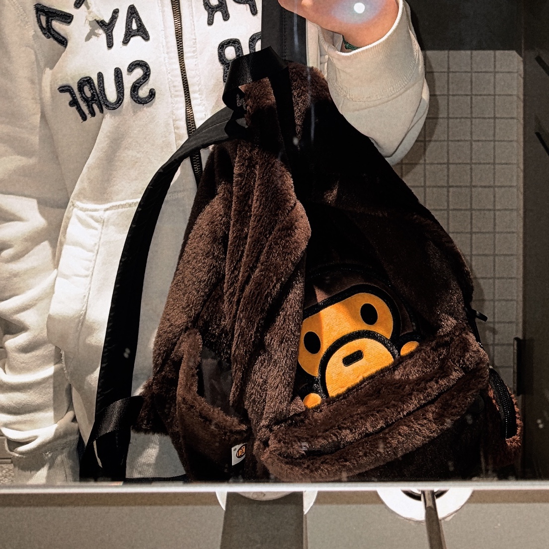 BAPE Baby Milo Fur Backpack Brown 착용 스타일