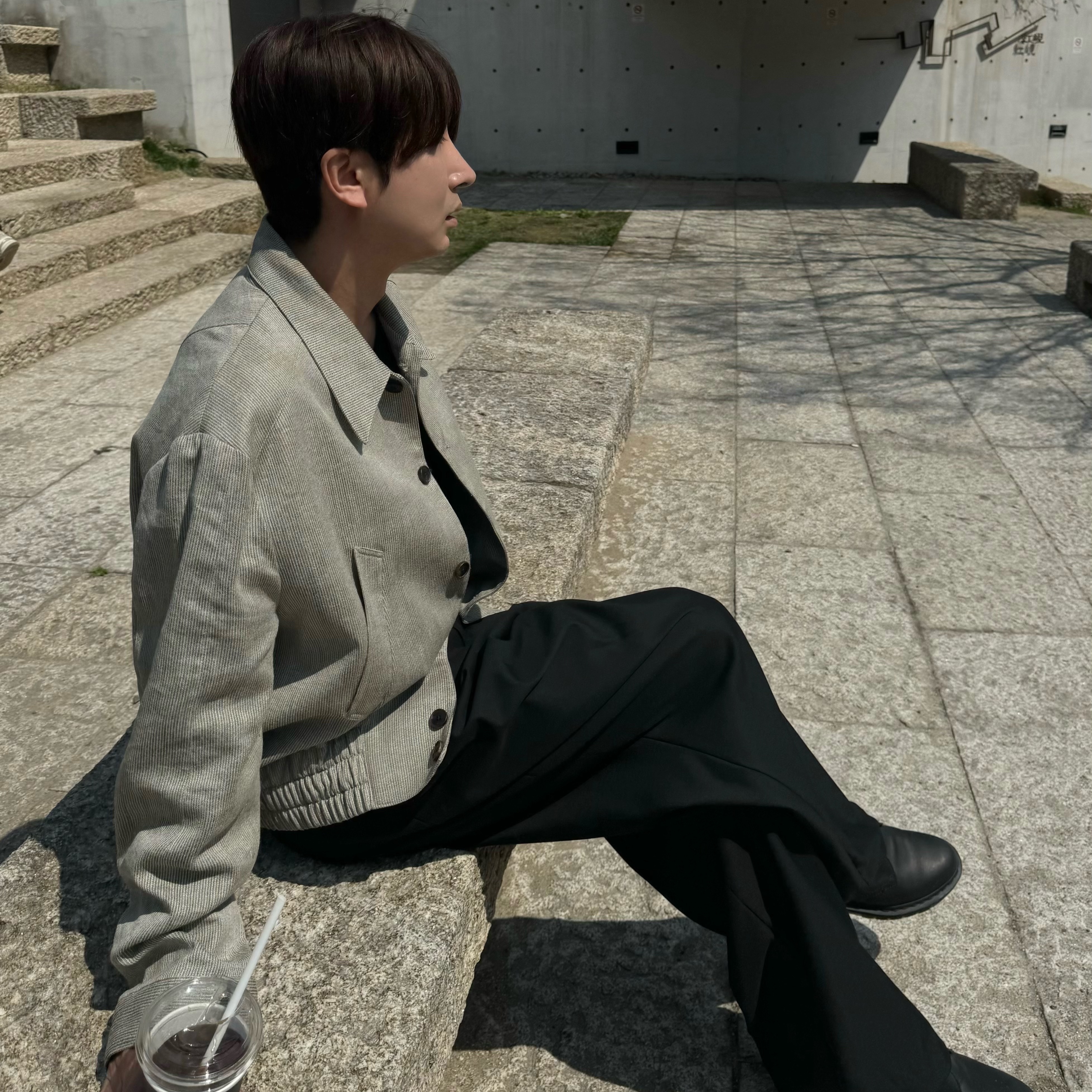 Dr. Martens 1461 Smooth Black 착용 스타일 - 1