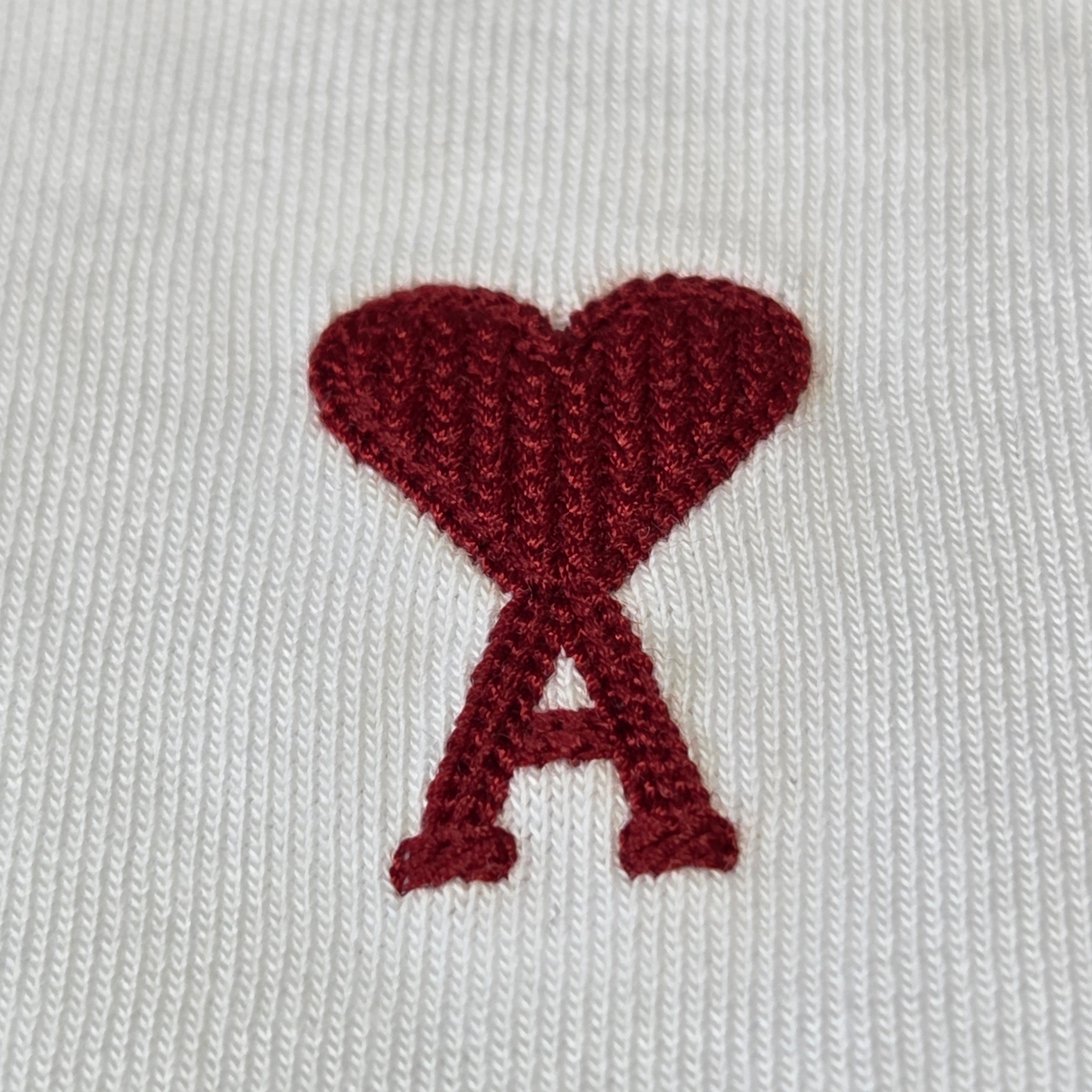 AMI de Coeur Boxy Fit T-Shirt White 착용 스타일 - 3