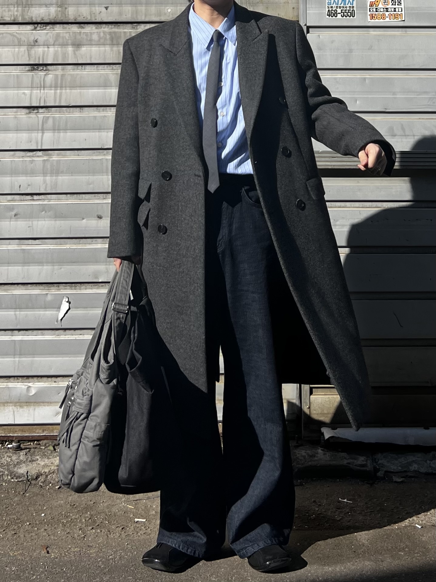 Pemont Square Black 착용 스타일 - 2