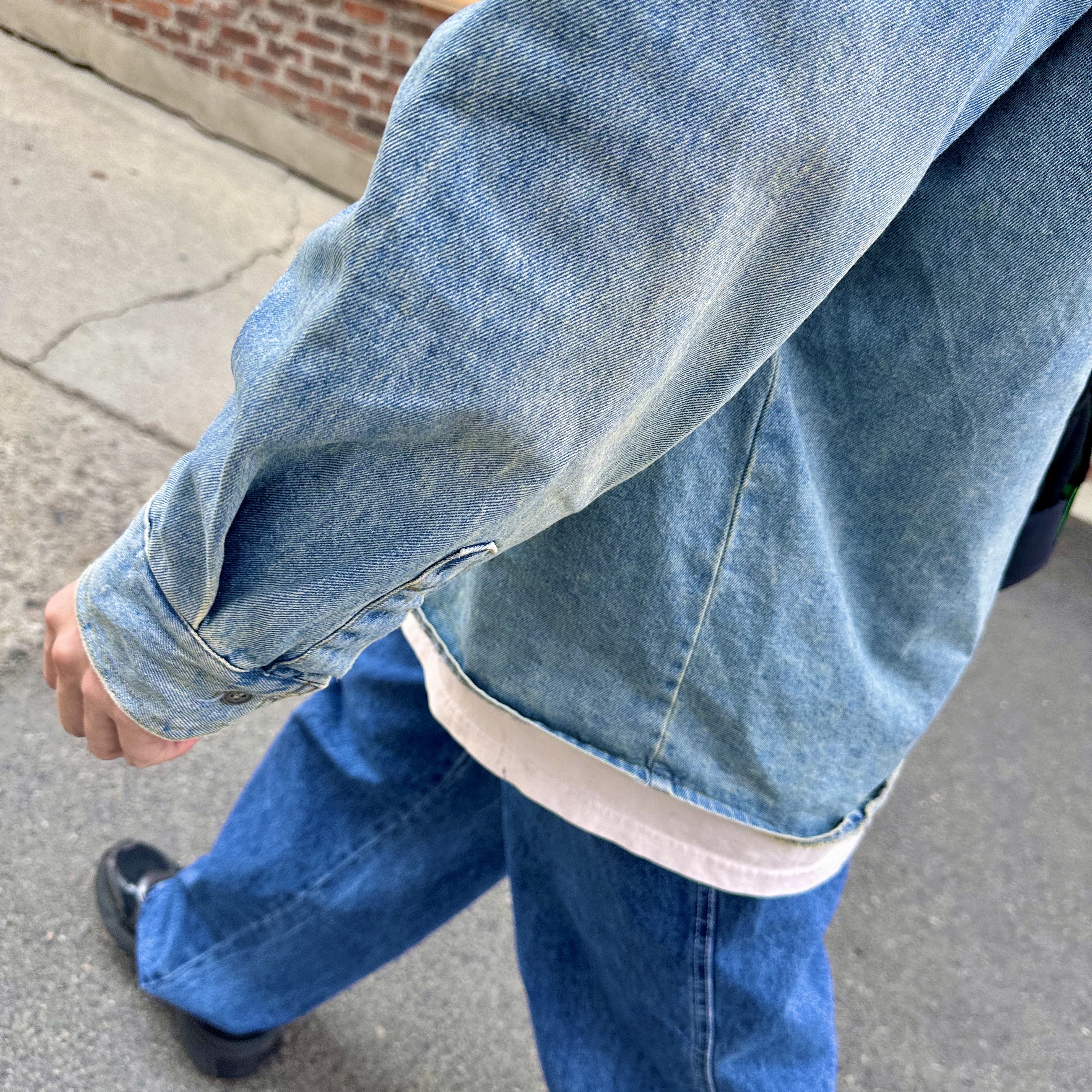 SLOW RECORD HOUSE Vintage Red Label Denim Shirts Light Blue, Suade Baggy Denim Blue 착용 스타일 - 5
