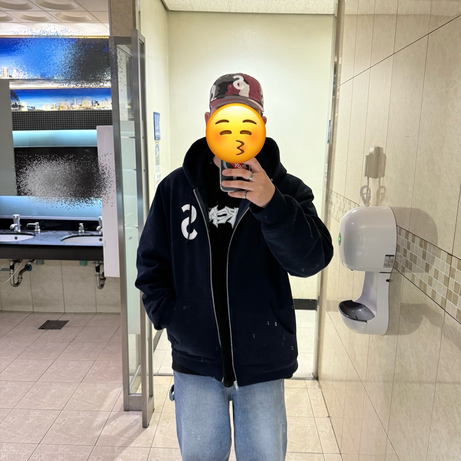Supreme Mental S/S Top Black - 25SS, Supreme S Logo Zip Up Hooded Sweatshirt Black - 24FW 착용 스타일