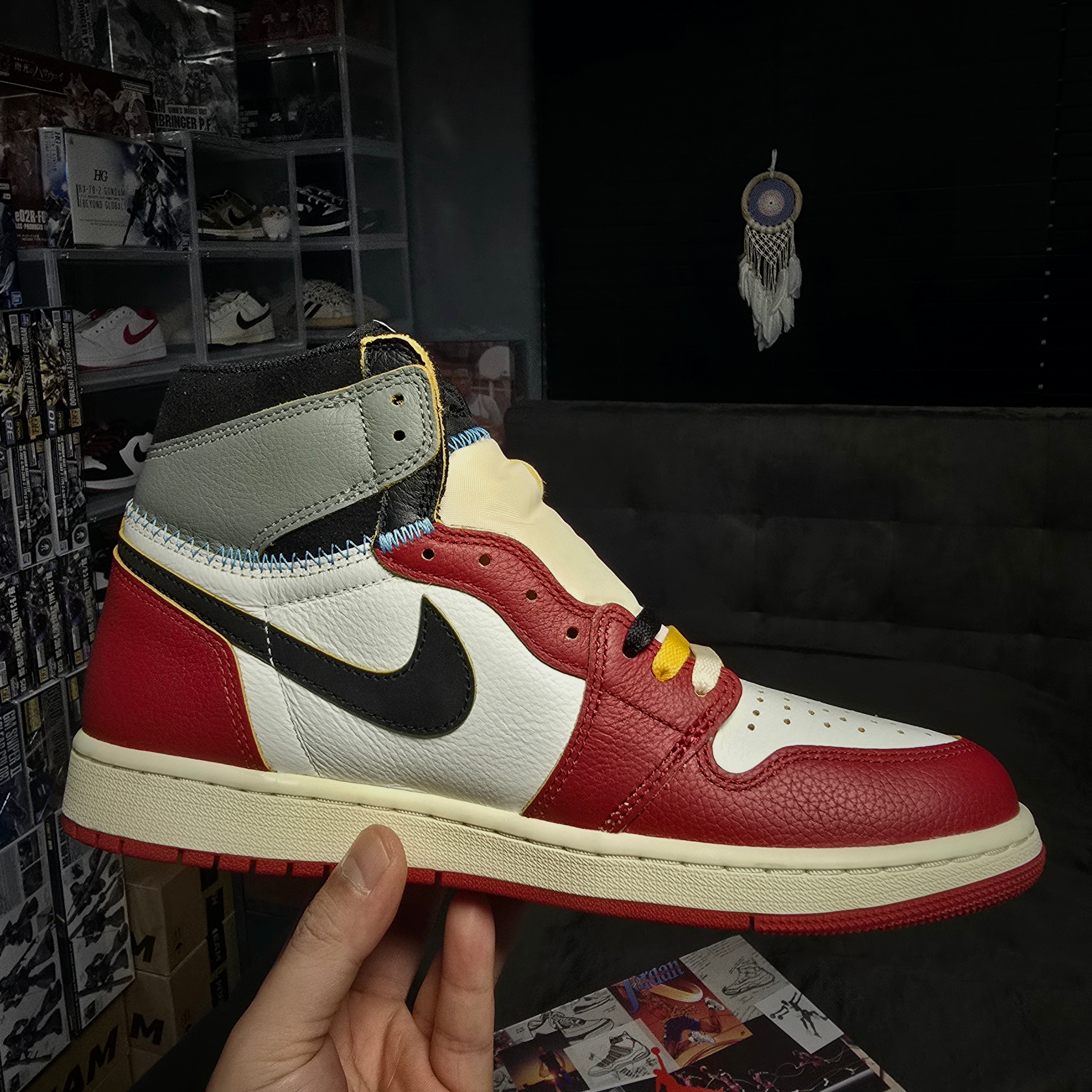 Jordan 1 x Union Retro High OG Chicago Shadow 착용 스타일 - 4