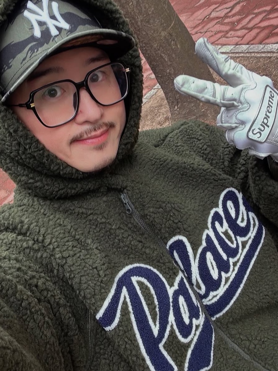Palace Script Hood Huntsman - 23FW, Jordan 1 x Travis Scott Retro Low OG SP Reverse Olive 착용 스타일 - 2