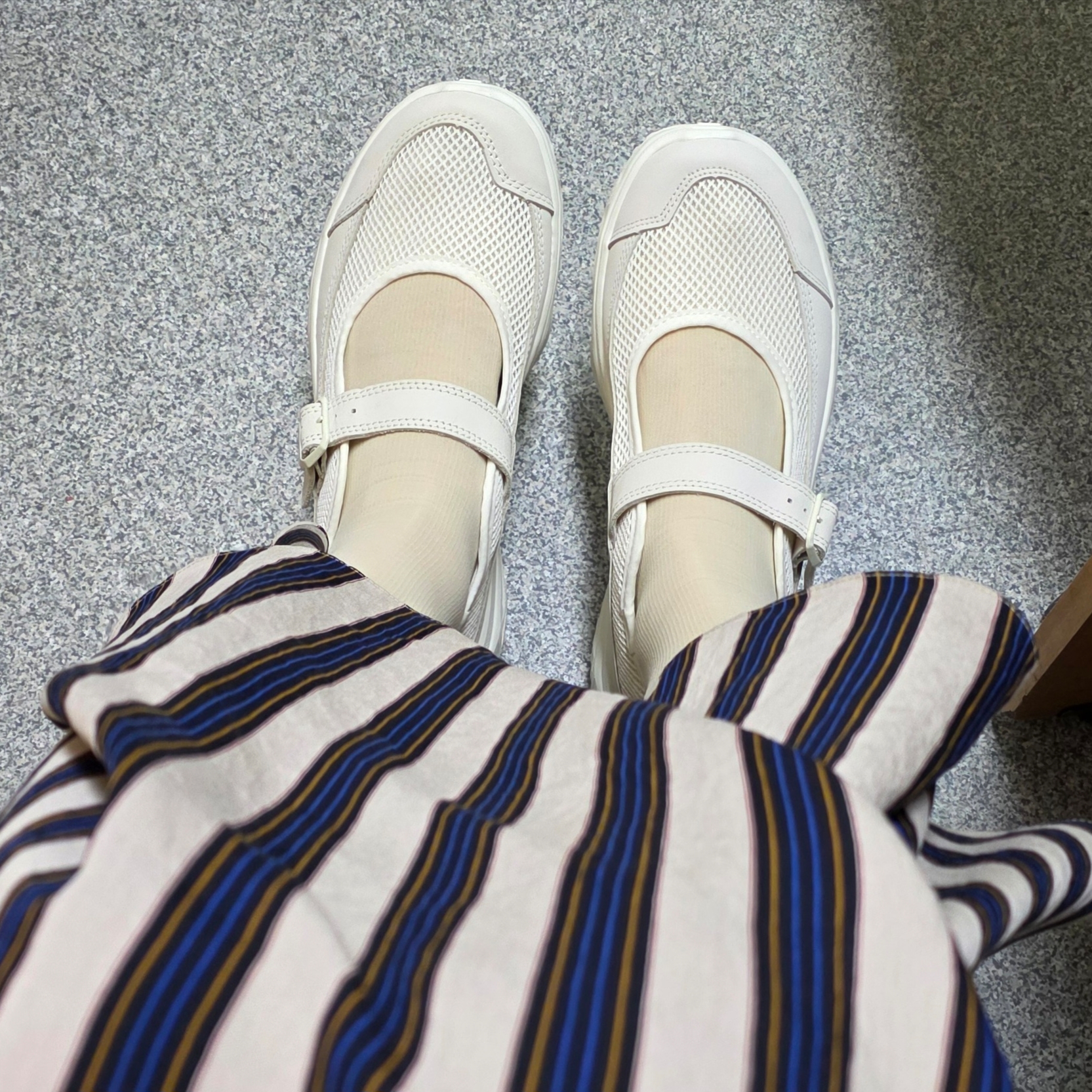 Salomon RX Marie Jeanne Vanilla Ice 착용 스타일