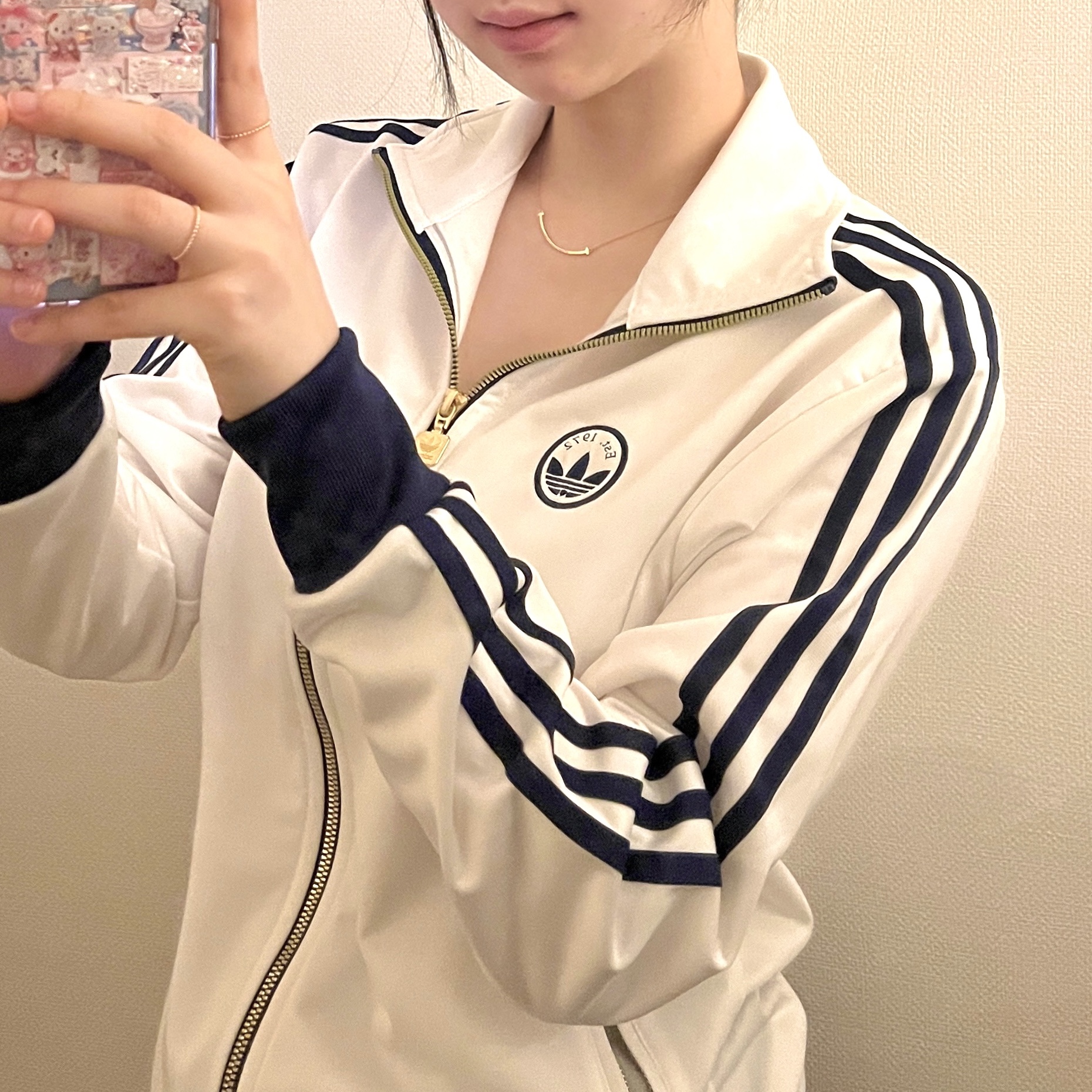 (W) Adidas Firebird Badge Track Top Cloud White - KR Sizing, Tiffany & Co. Tiffany T Smile Pendant Small Rose Gold 착용 스타일 - 2