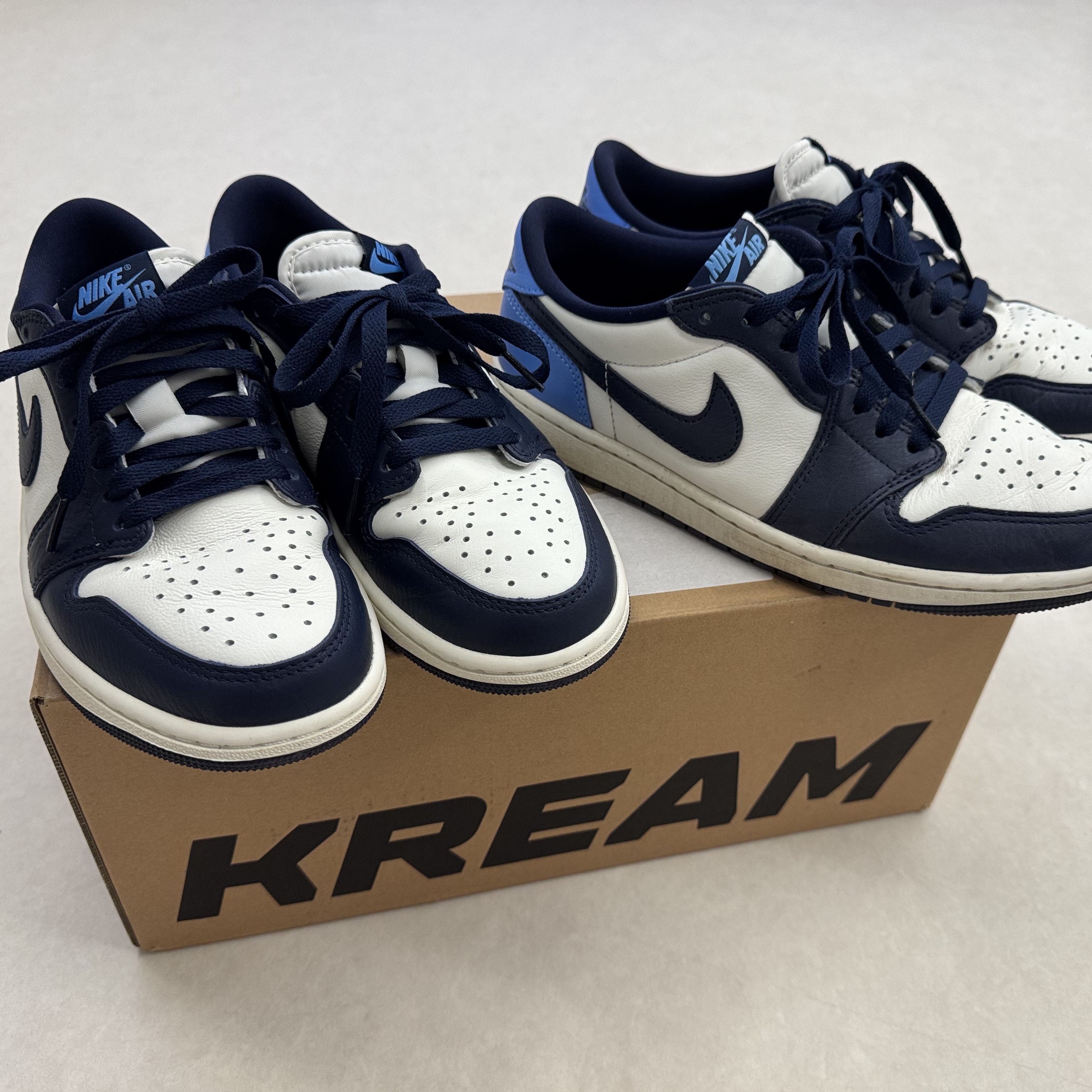 Jordan 1 Low Obsidian 착용 스타일 - 2