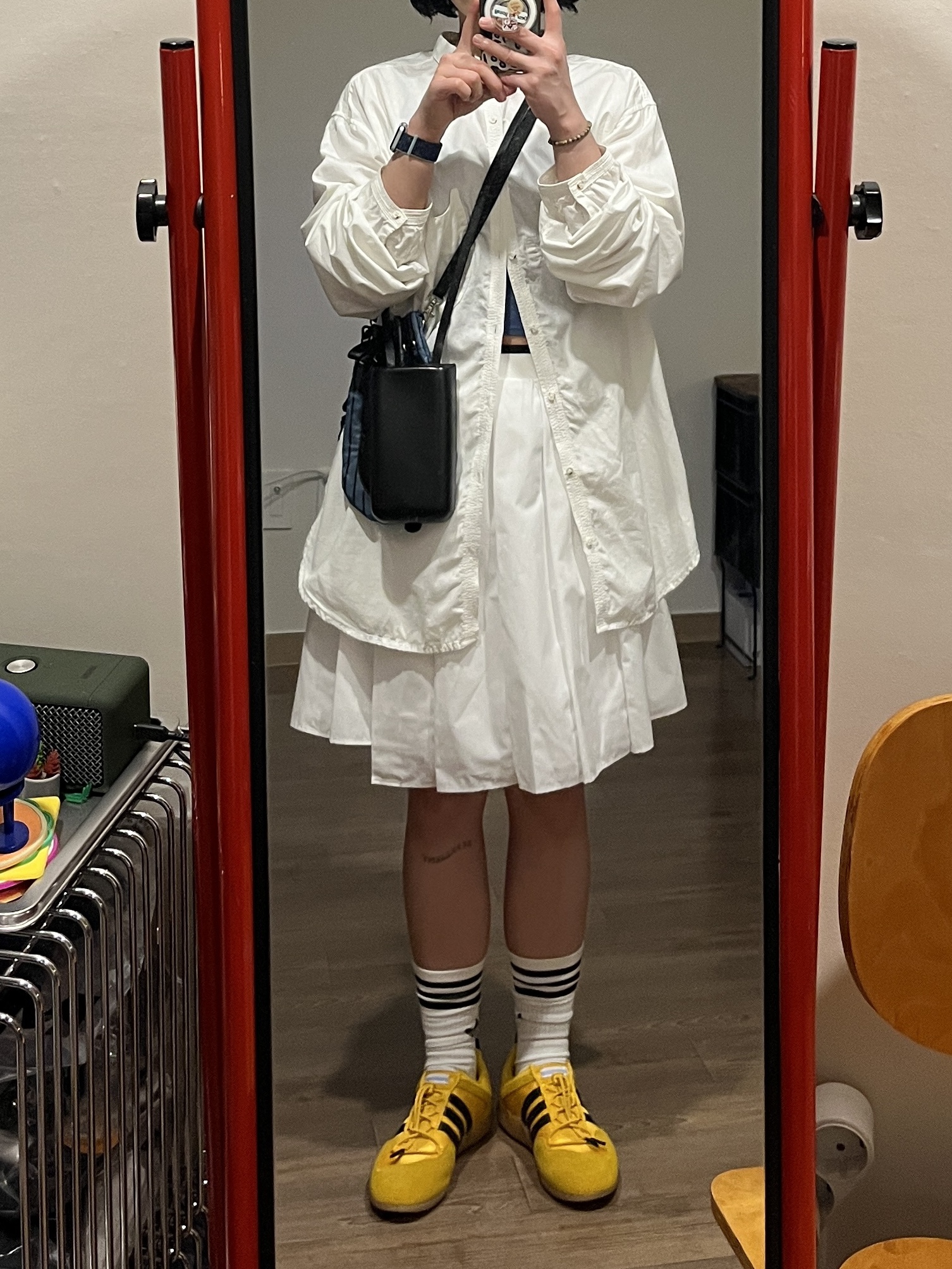 Adidas x Bad Bunny Ballerina Bold Gold Core Black 착용 스타일