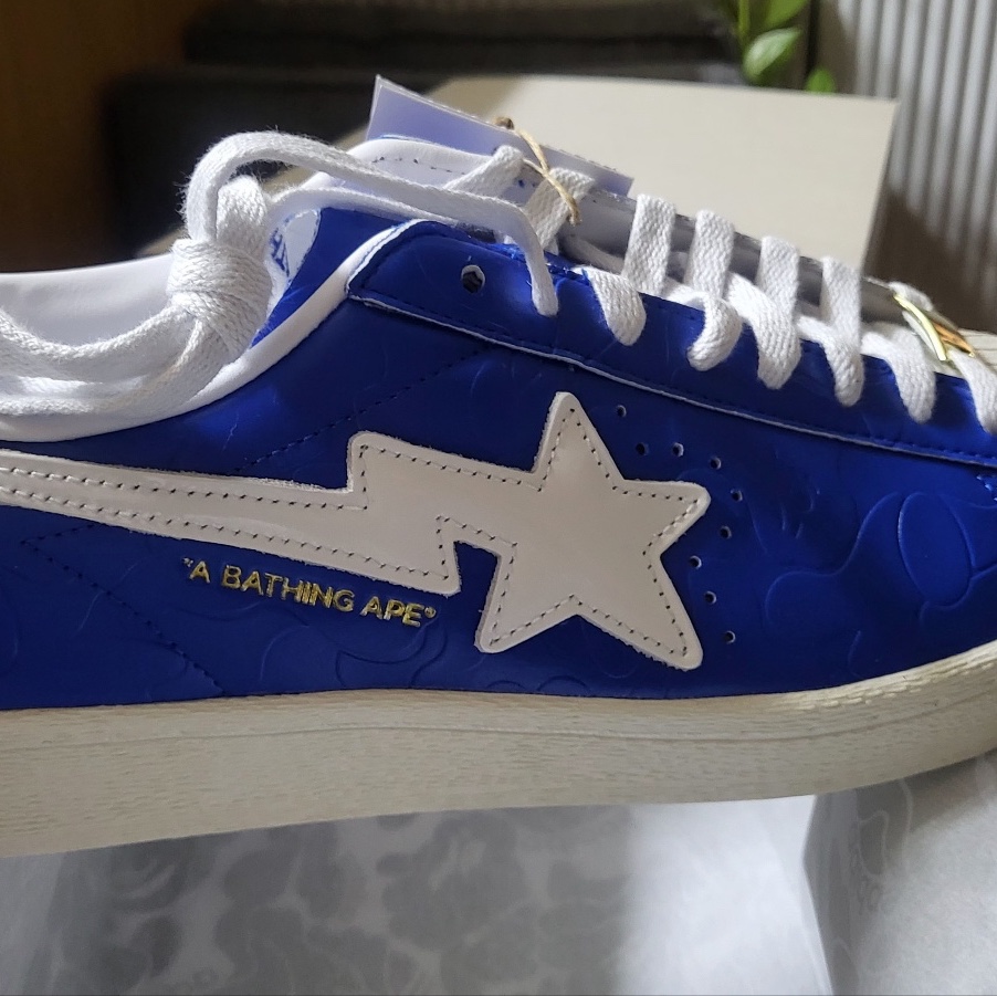 Adidas x BAPE Superstar Vintage Blue Cloud White 착용 스타일 - 6