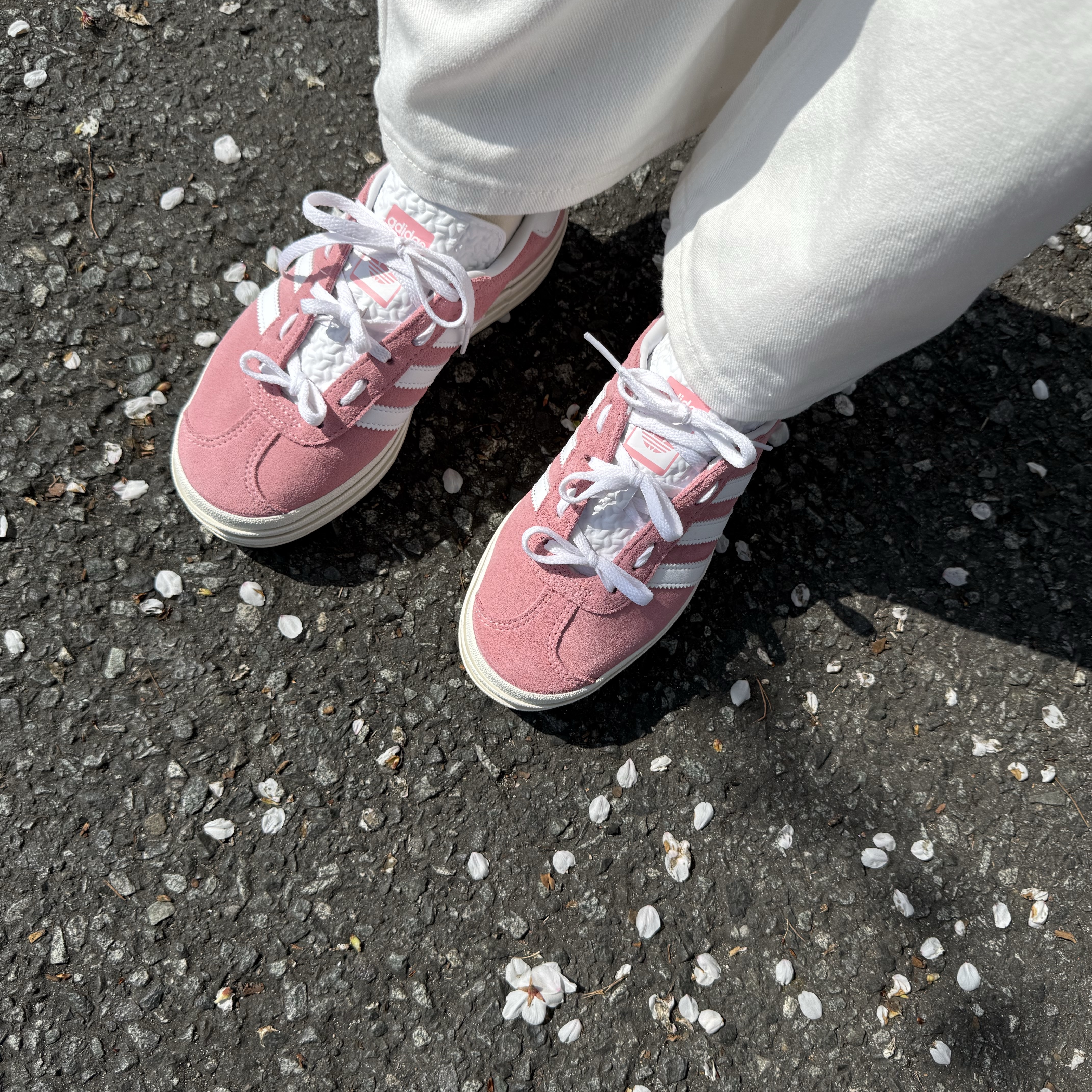 (W) Adidas Gazelle Bold Super Pop 착용 스타일 - 2